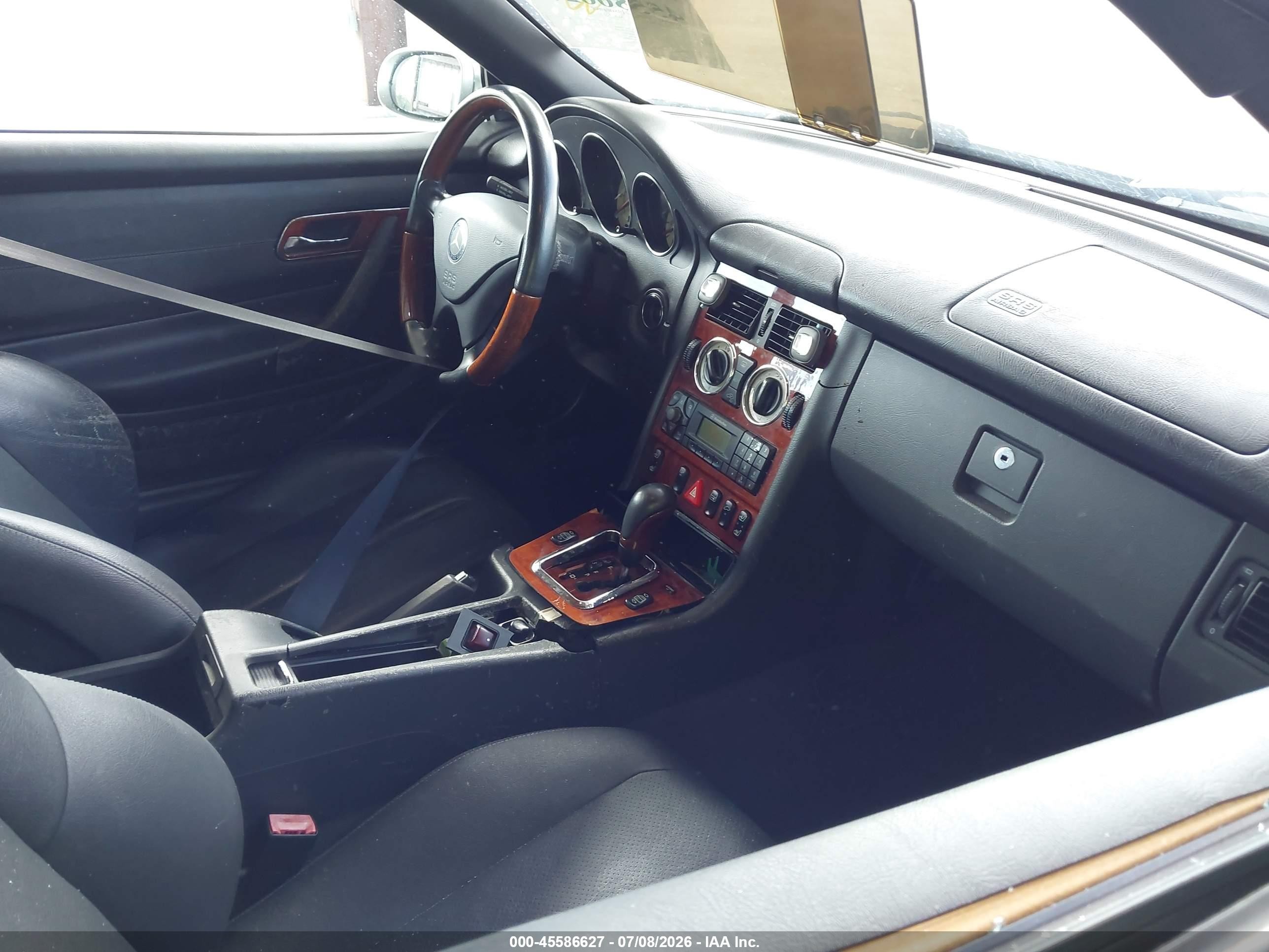 2003 Mercedes-benz Slk 320   Silver vin: WDBKK65F63F286052