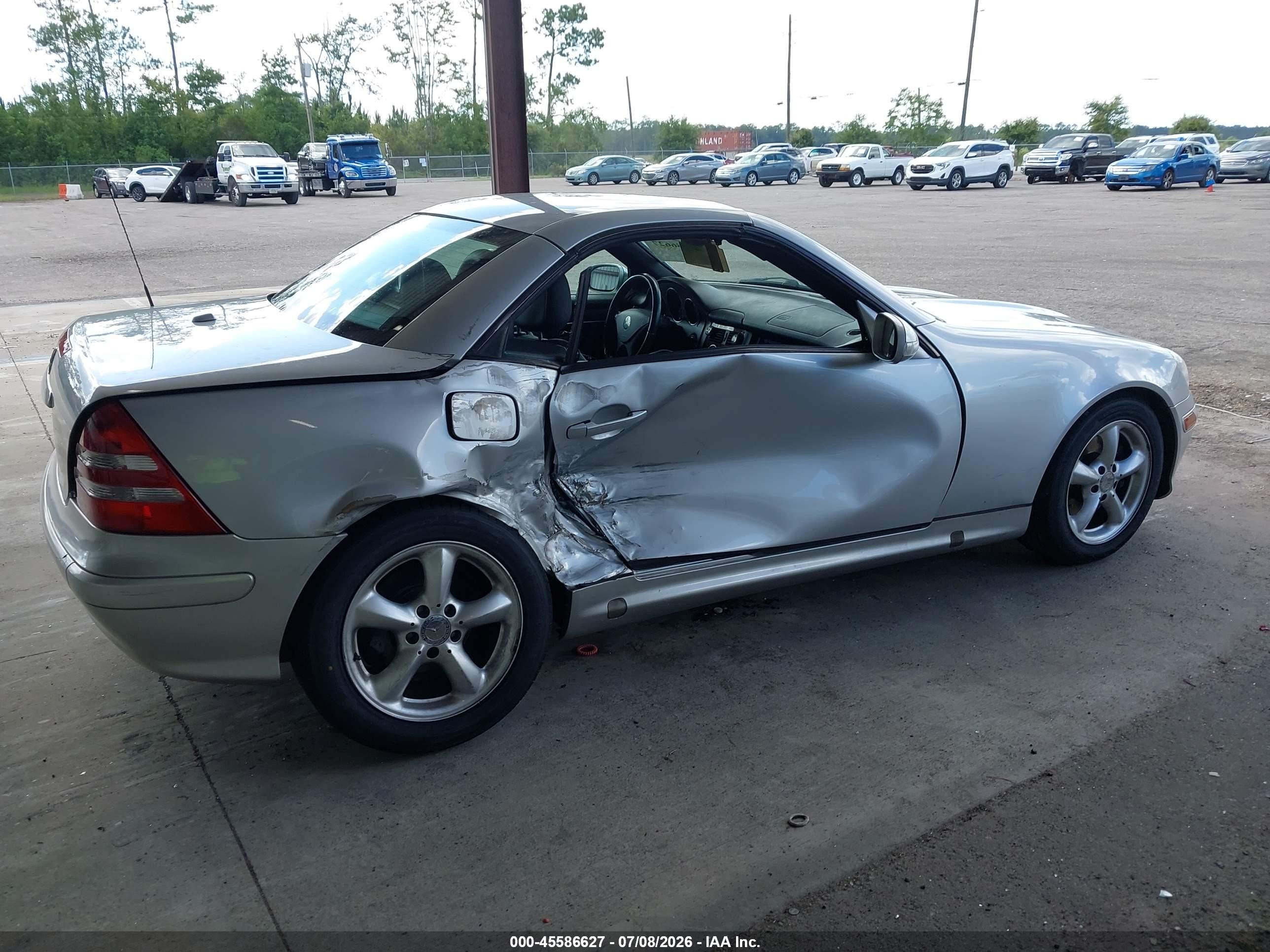 2003 Mercedes-benz Slk 320   Silver vin: WDBKK65F63F286052