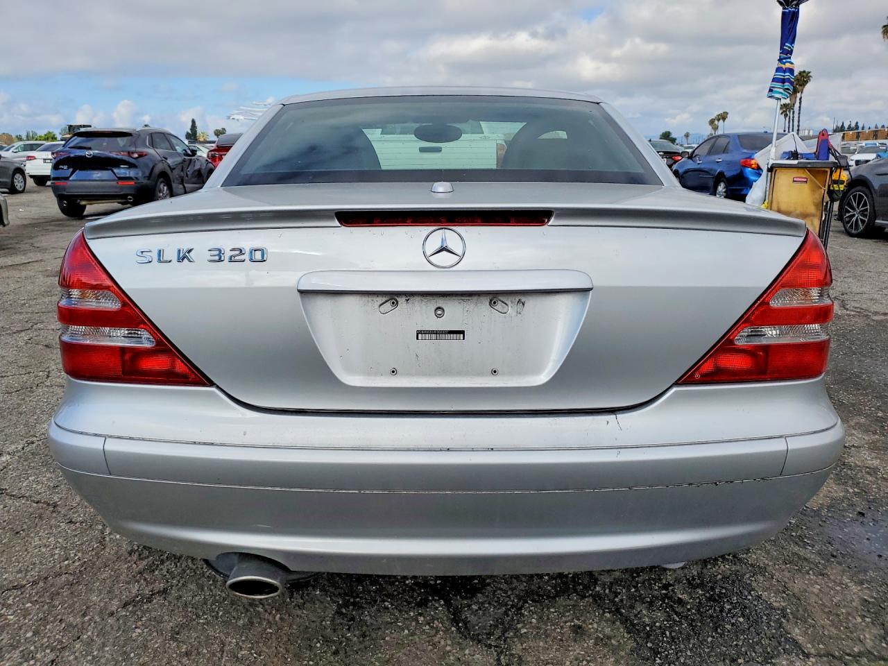2004 Mercedes-benz Slk 320 Silver vin: WDBKK65F64F303322