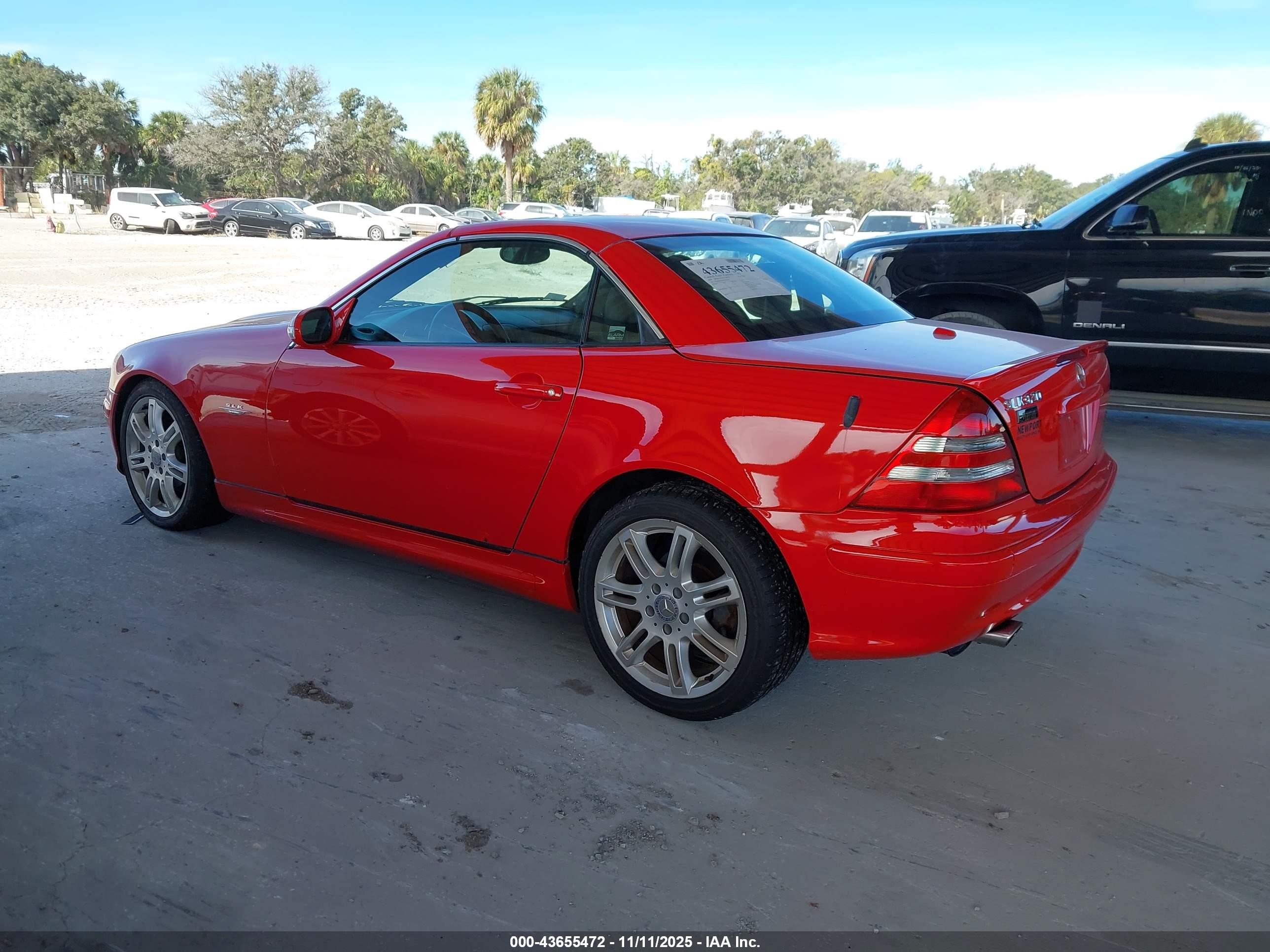 2004 Mercedes-benz Slk 320   Красный vin: WDBKK65F64F306284