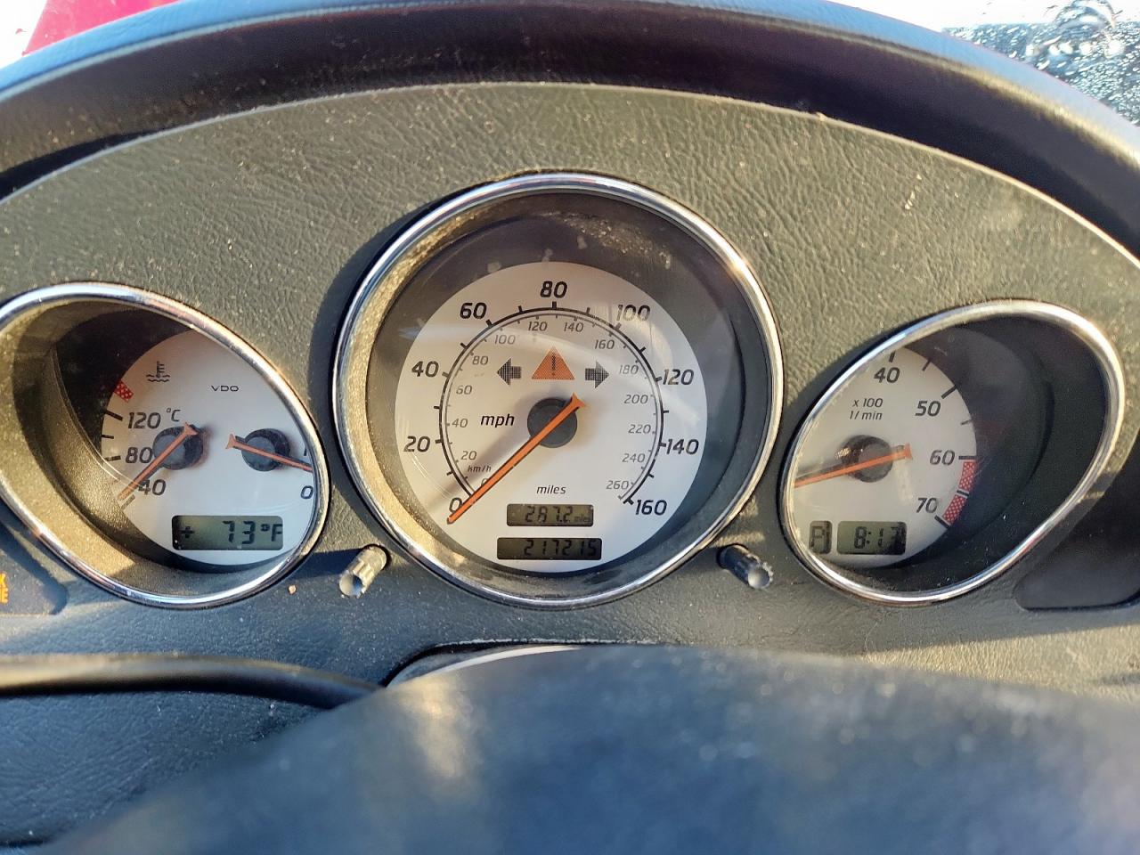 2004 Mercedes-benz Slk 320 Red vin: WDBKK65F64F307404