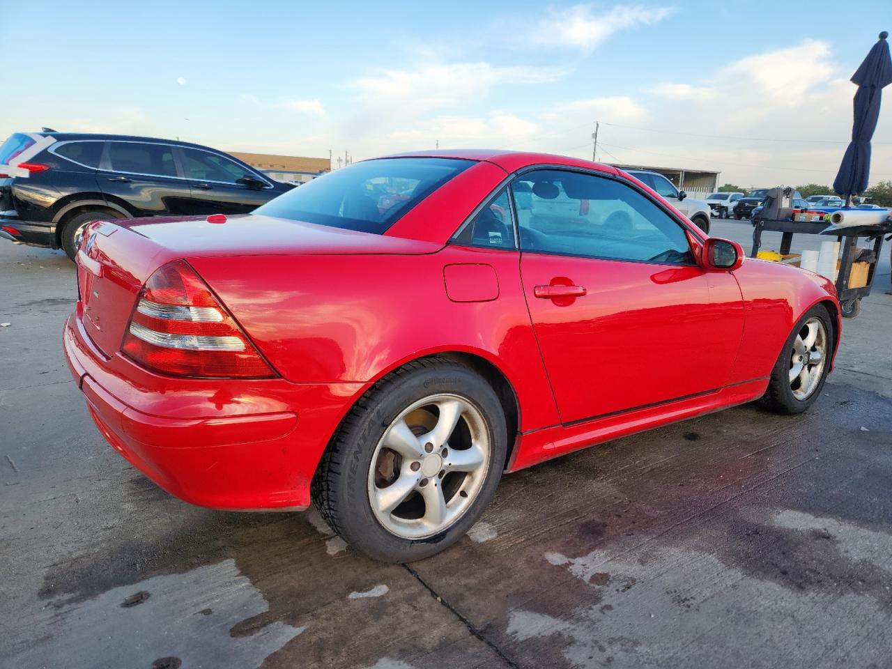 2004 Mercedes-benz Slk 320 Red vin: WDBKK65F64F307404