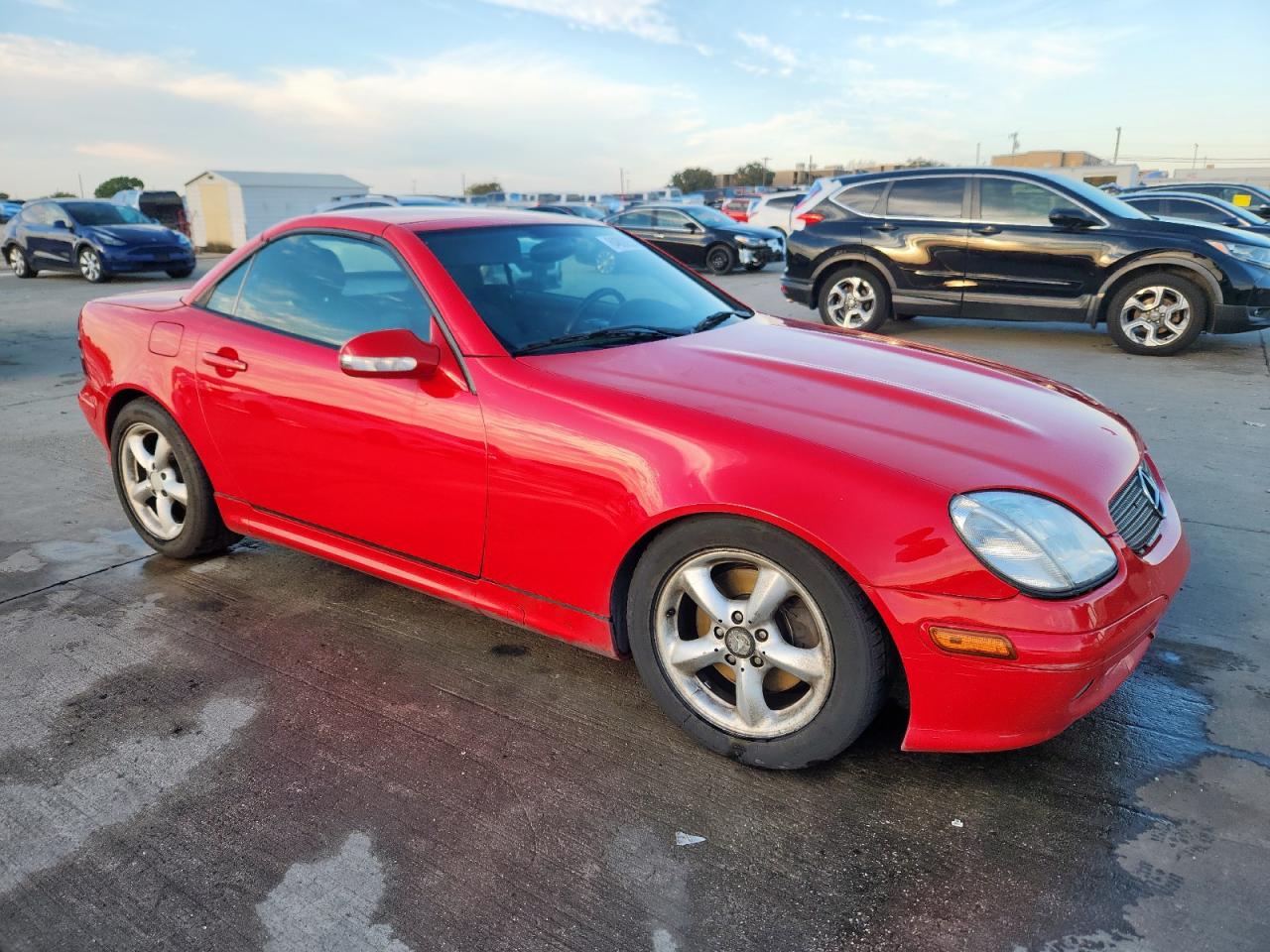2004 Mercedes-benz Slk 320 Red vin: WDBKK65F64F307404