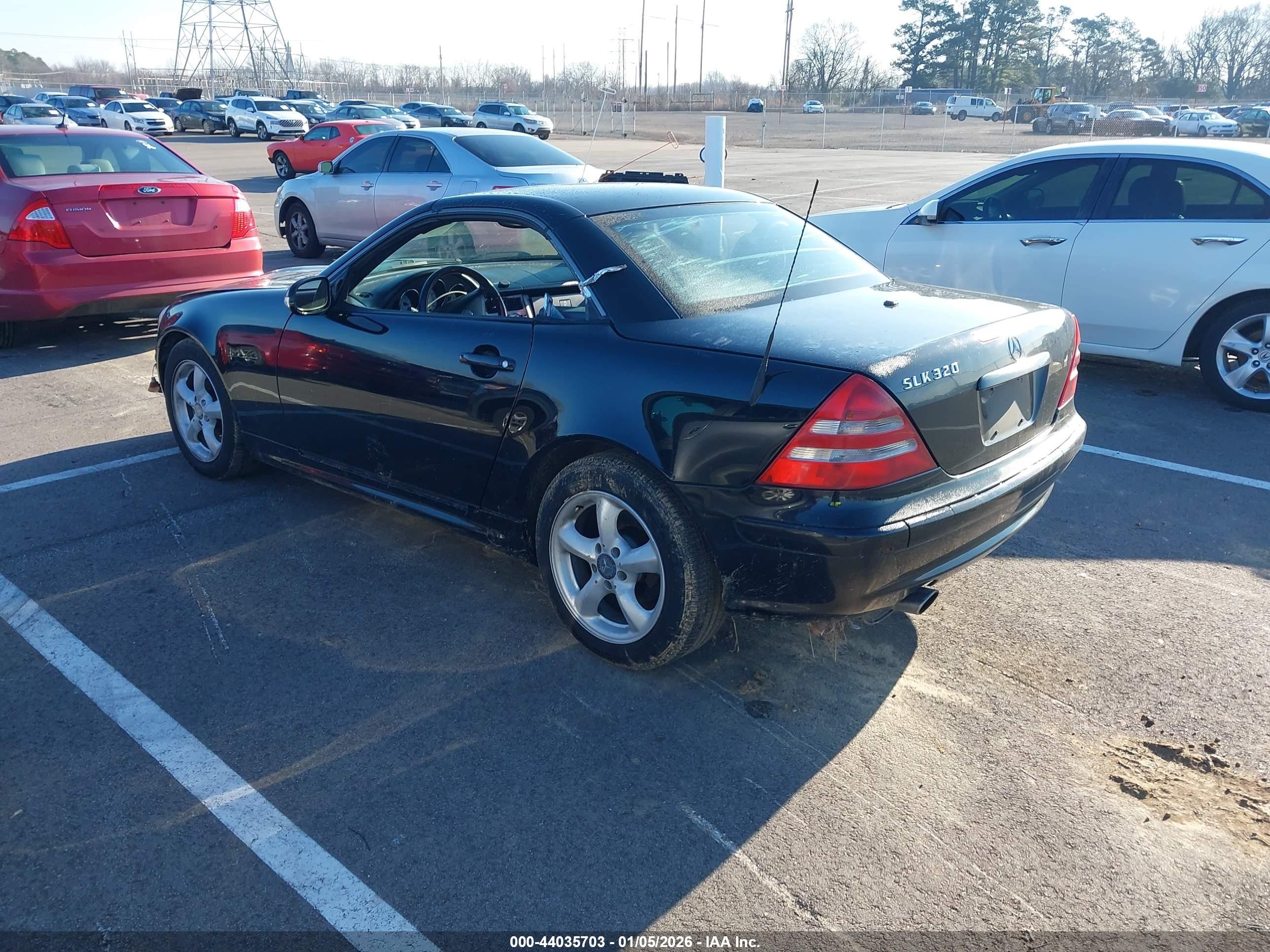 2001 Mercedes-benz Slk 320   Black vin: WDBKK65F71F197538