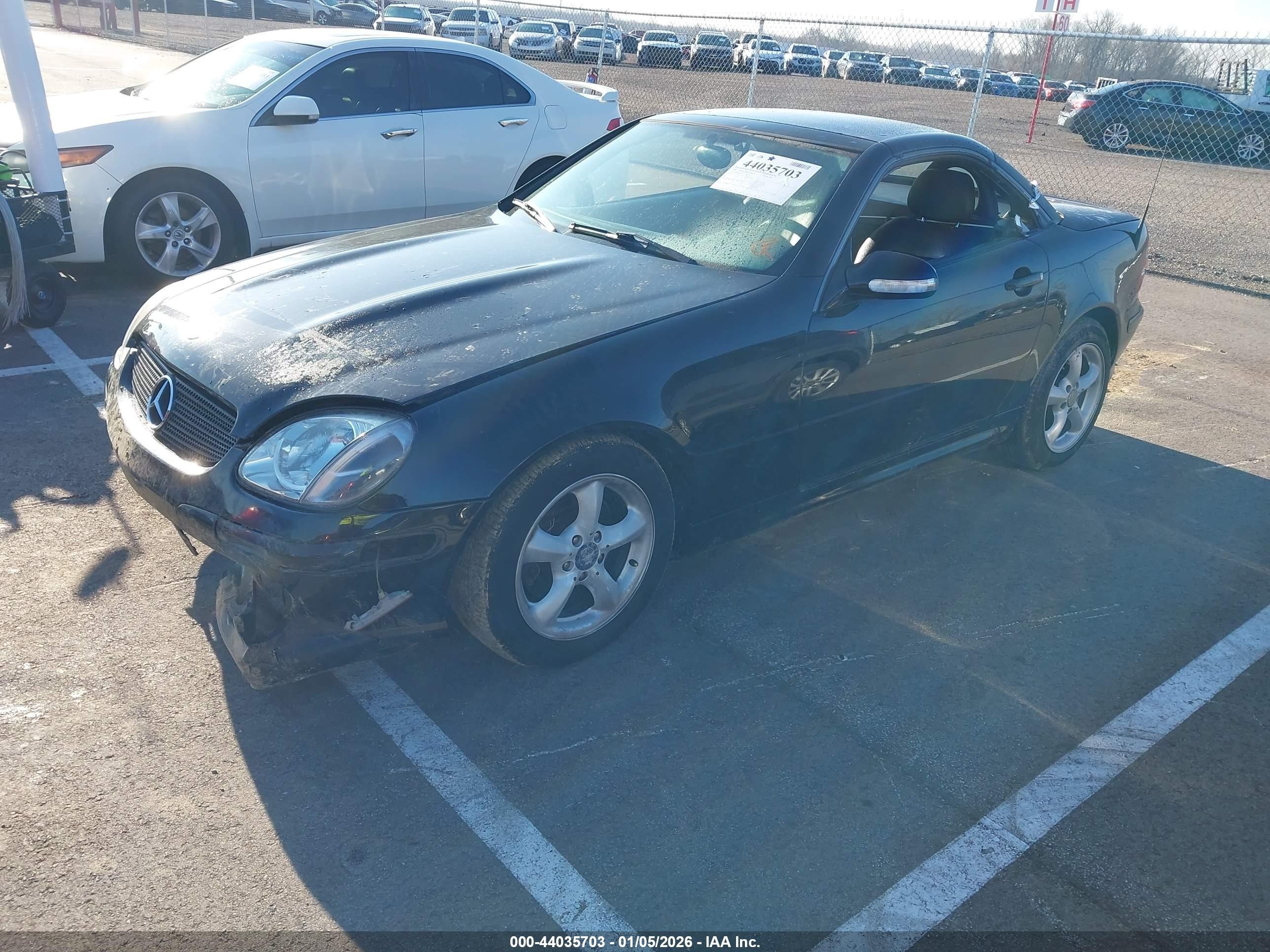 2001 Mercedes-benz Slk 320   Black vin: WDBKK65F71F197538