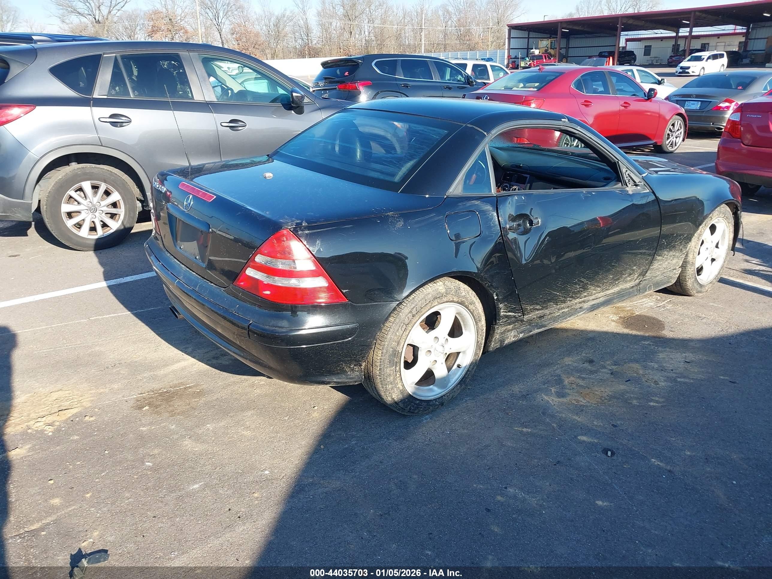 2001 Mercedes-benz Slk 320   Black vin: WDBKK65F71F197538