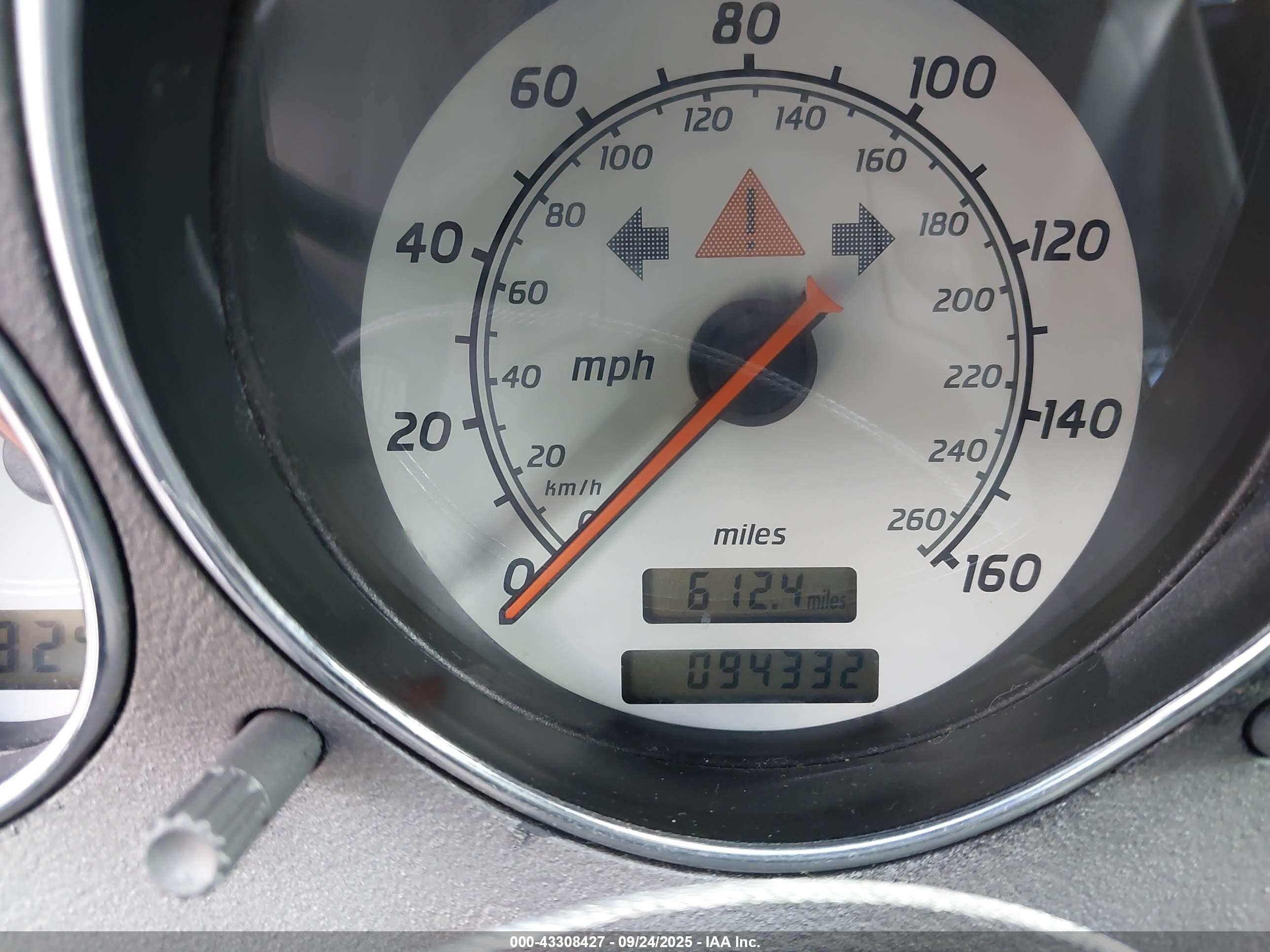2001 Mercedes-benz Slk 320   Silver vin: WDBKK65F71F210921