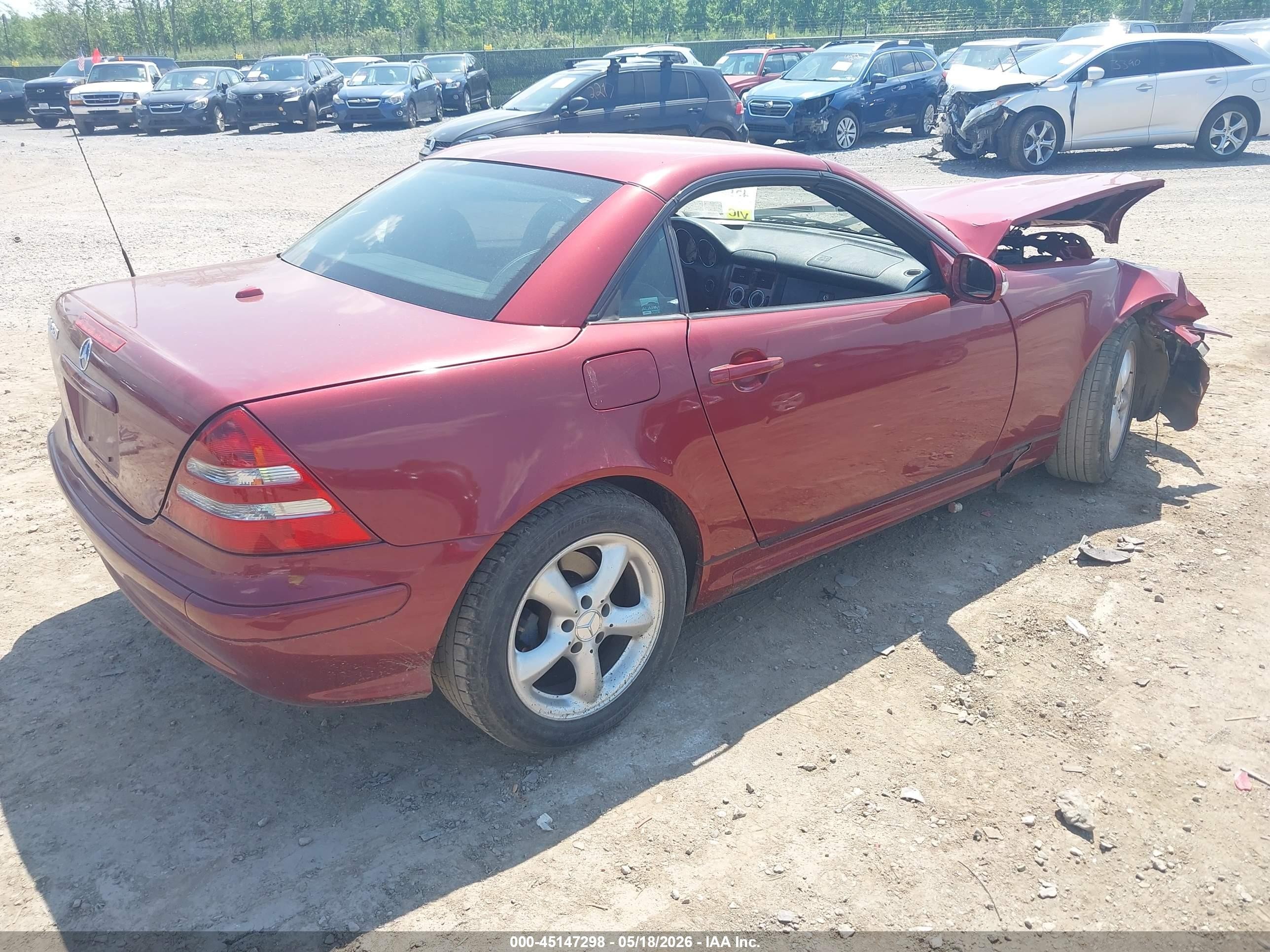 2003 Mercedes-benz Slk 320   Red vin: WDBKK65F73F285542