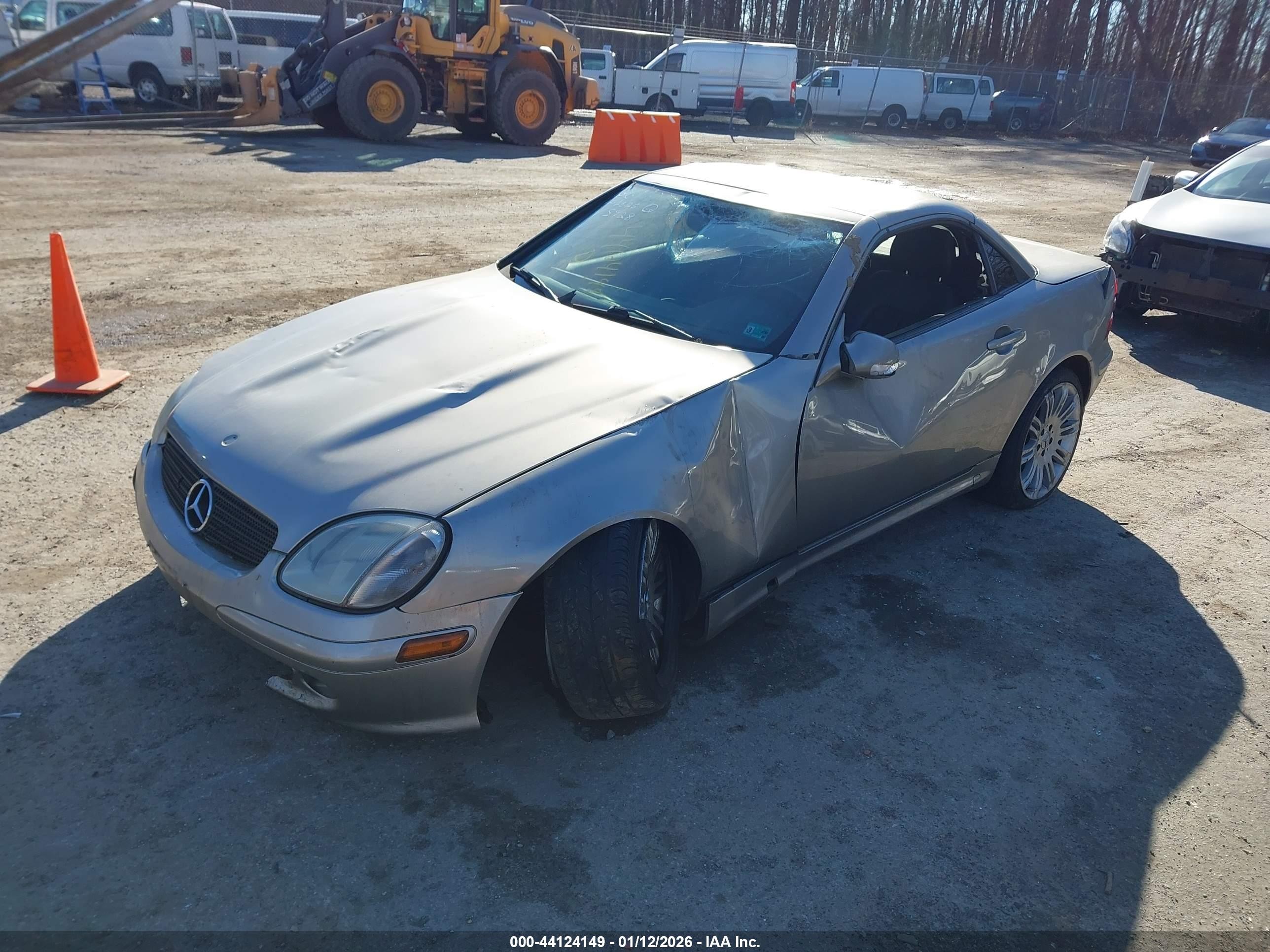 2003 Mercedes-benz Slk 320   Silver vin: WDBKK65F73F285928