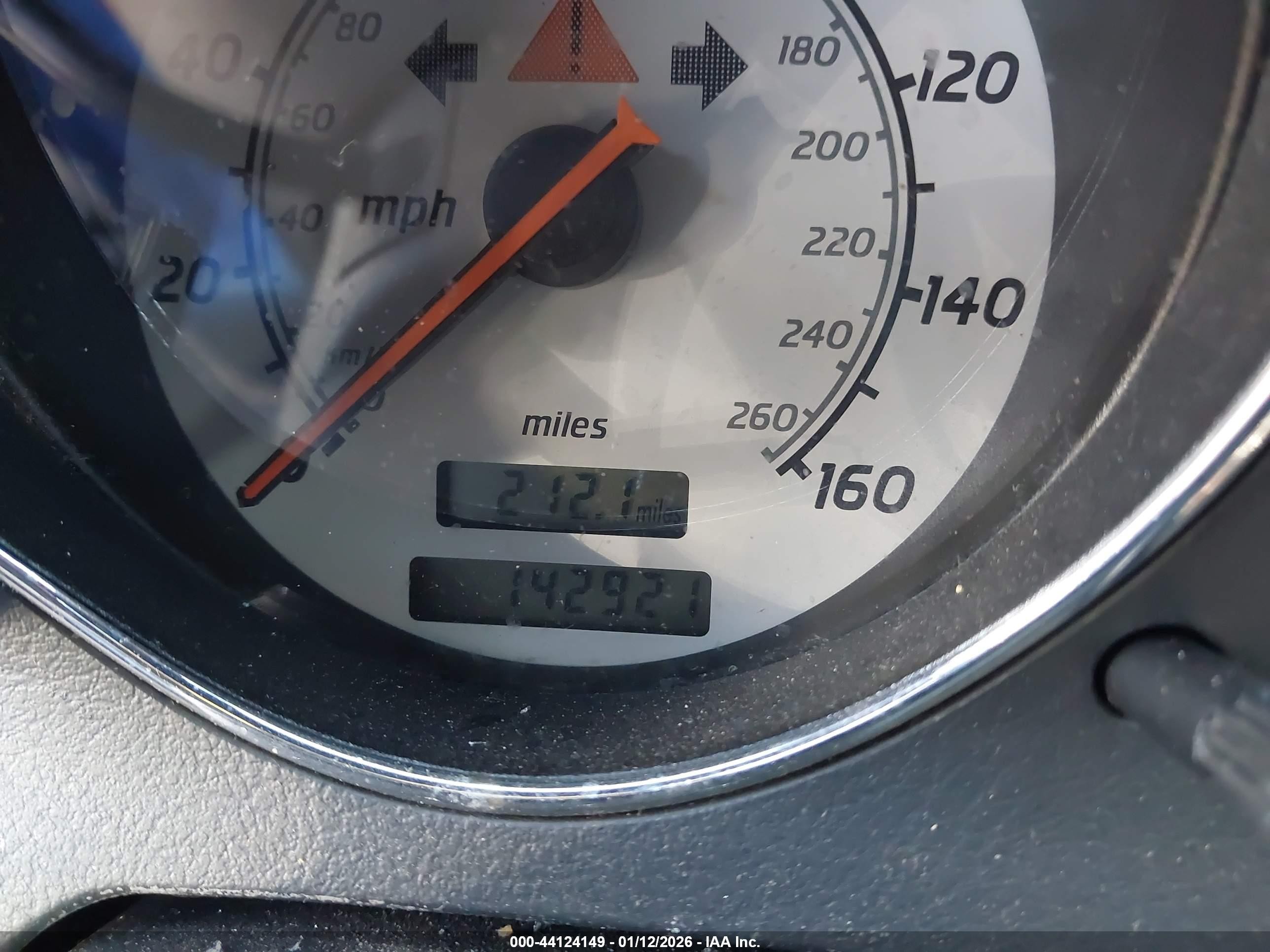 2003 Mercedes-benz Slk 320   Silver vin: WDBKK65F73F285928