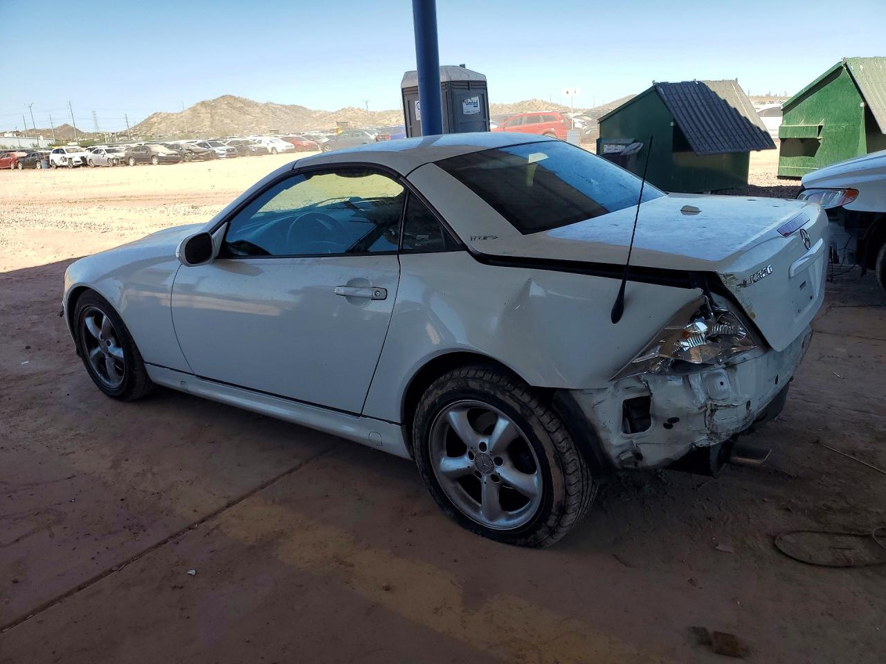 2001 Mercedes-benz Slk 320 White vin: WDBKK65F81F210099