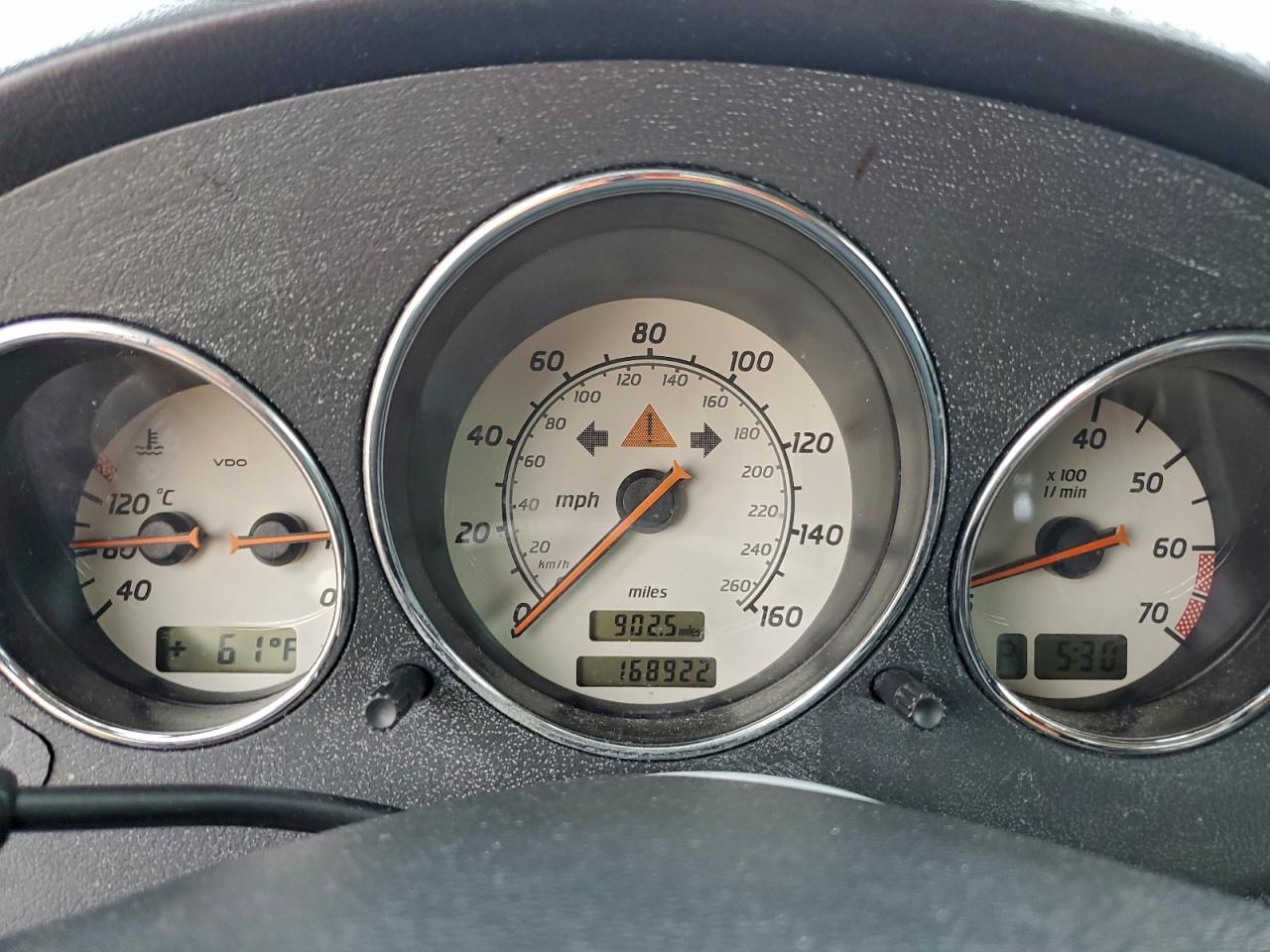 2001 Mercedes-benz Slk 320 Серебряный vin: WDBKK65F81F229445
