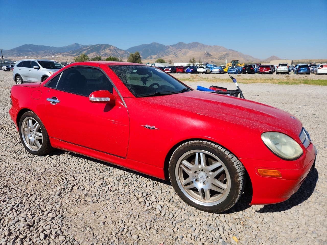 2002 Mercedes-benz Slk 320 Red vin: WDBKK65F82F238339
