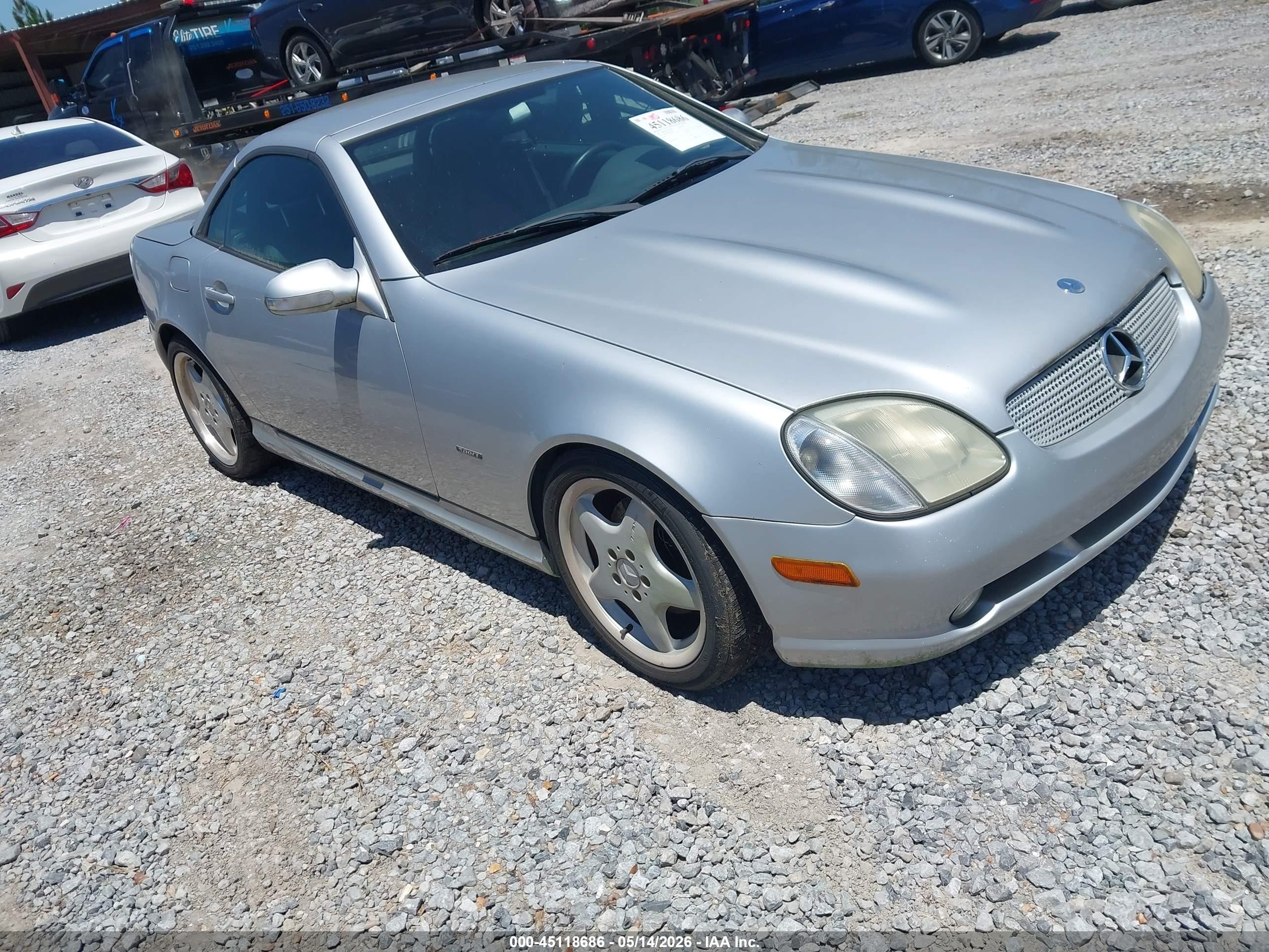 2001 Mercedes-benz Slk 320   Silver vin: WDBKK65F91F182846