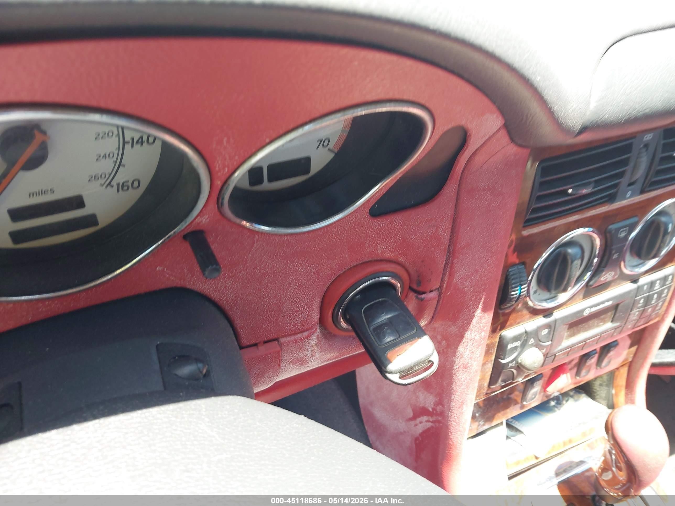 2001 Mercedes-benz Slk 320   Silver vin: WDBKK65F91F182846