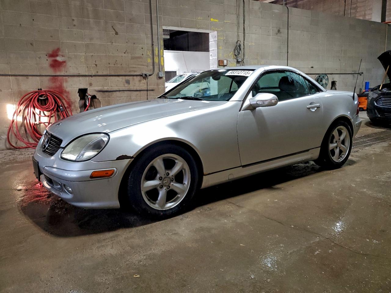 2001 Mercedes-benz Slk 320 Silver vin: WDBKK65F91F191112