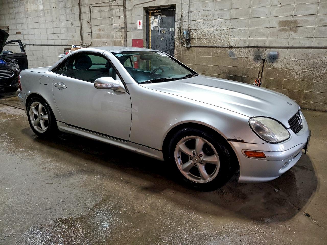 2001 Mercedes-benz Slk 320 Silver vin: WDBKK65F91F191112