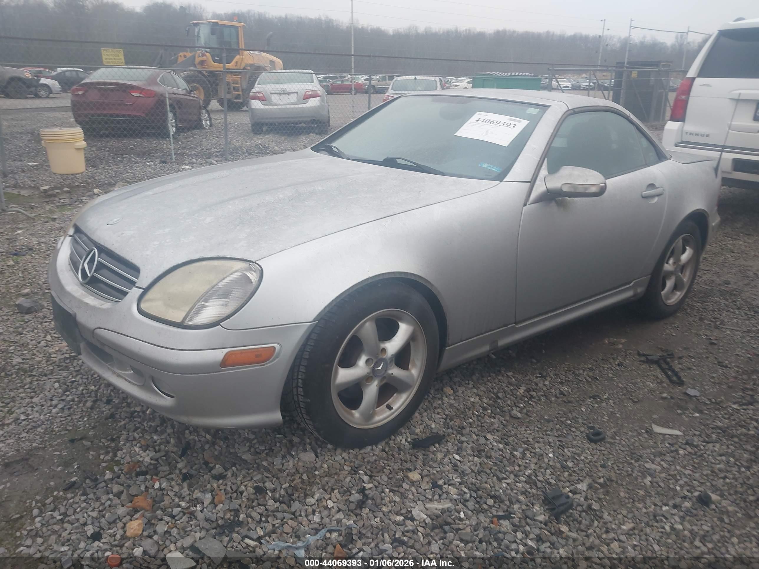 2001 Mercedes-benz Slk 320   Silver vin: WDBKK65F91F196570