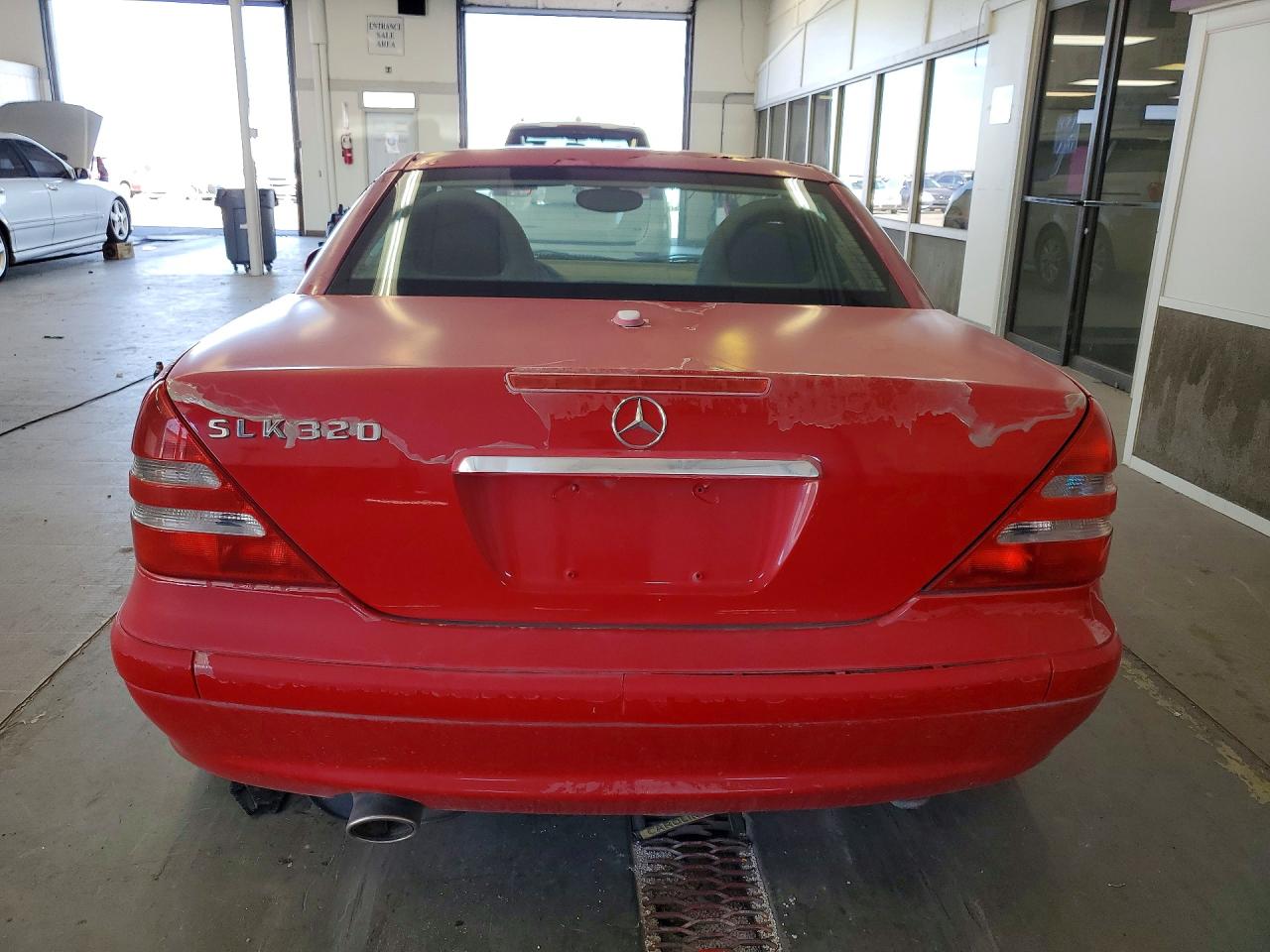 2001 Mercedes-benz Slk 320 Красный vin: WDBKK65F91F200746