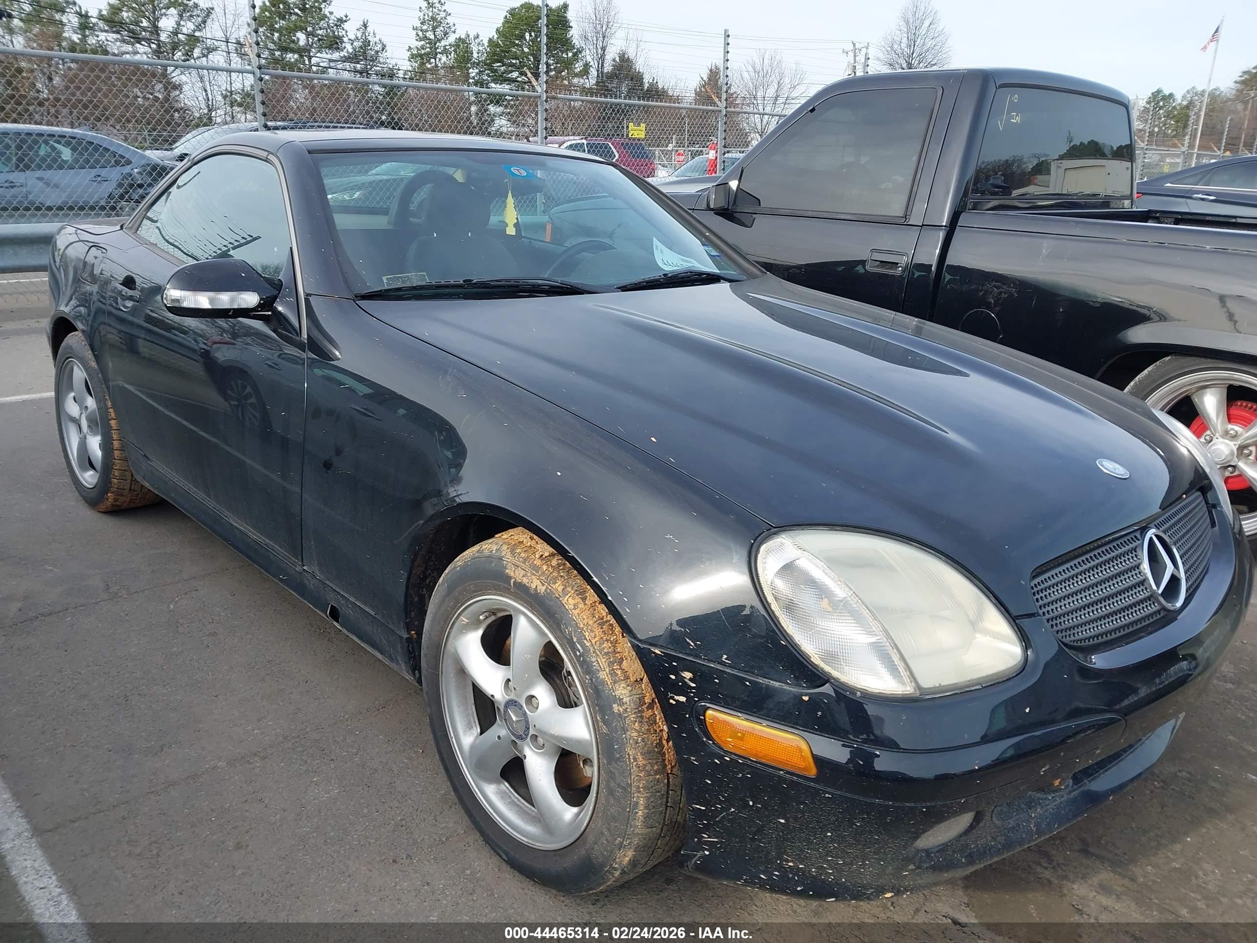 2003 Mercedes-benz Slk 320   Черный vin: WDBKK65F93F280763