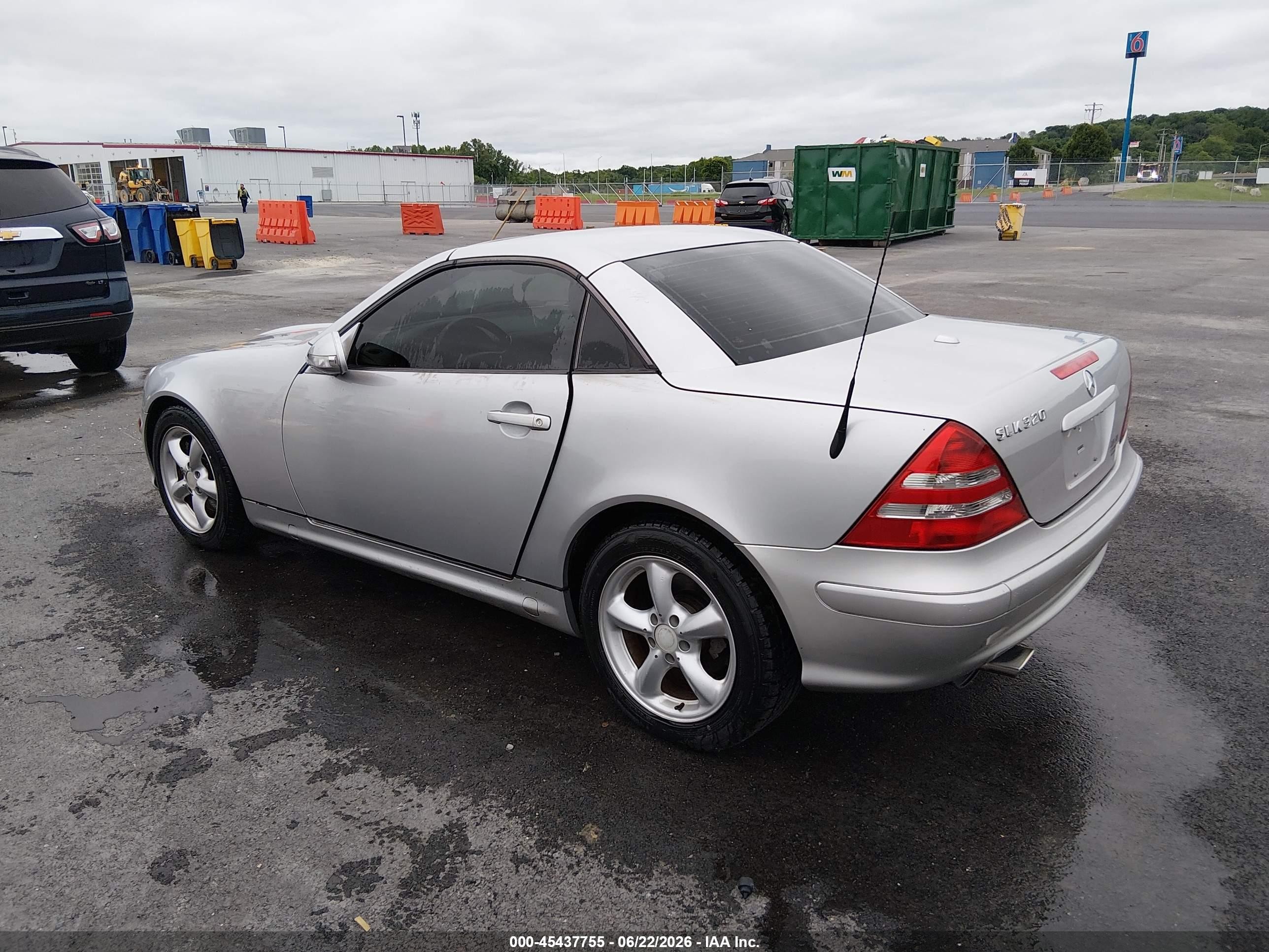 2003 Mercedes-benz Slk 320 Silver vin: WDBKK65F93F282979