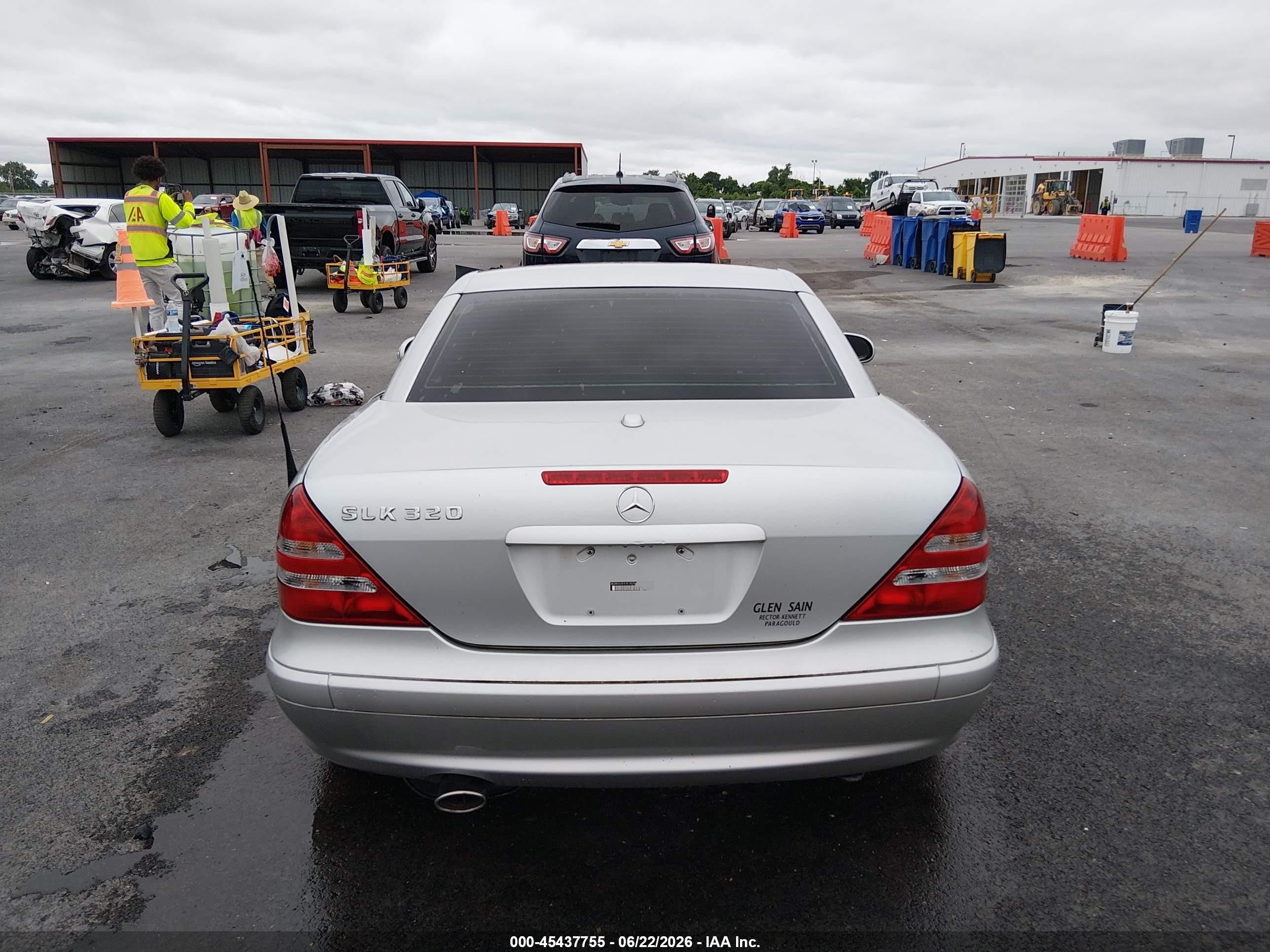2003 Mercedes-benz Slk 320 Silver vin: WDBKK65F93F282979