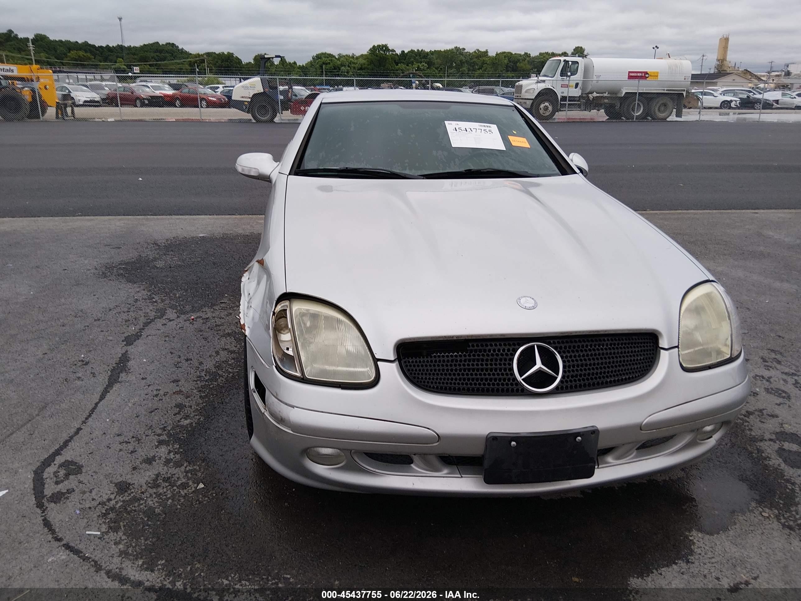 2003 Mercedes-benz Slk 320 Silver vin: WDBKK65F93F282979