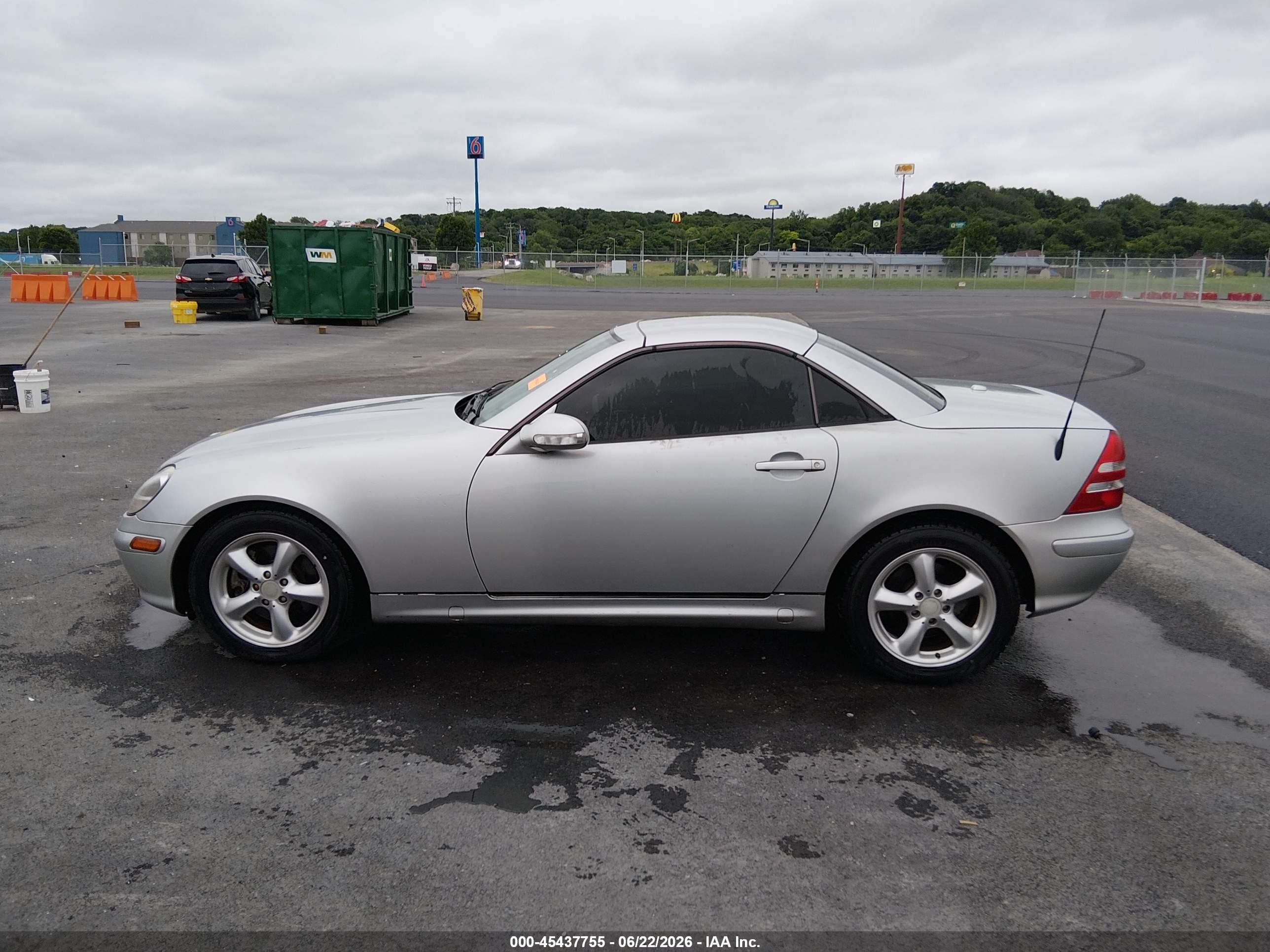 2003 Mercedes-benz Slk 320 Silver vin: WDBKK65F93F282979