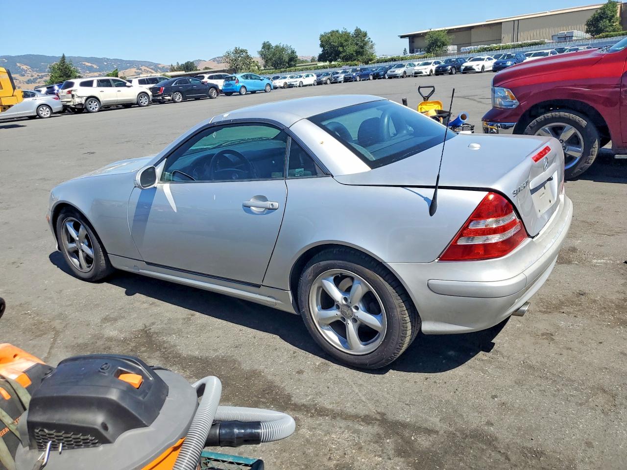 2001 Mercedes-benz Slk 320 Gray vin: WDBKK65FX1F199140