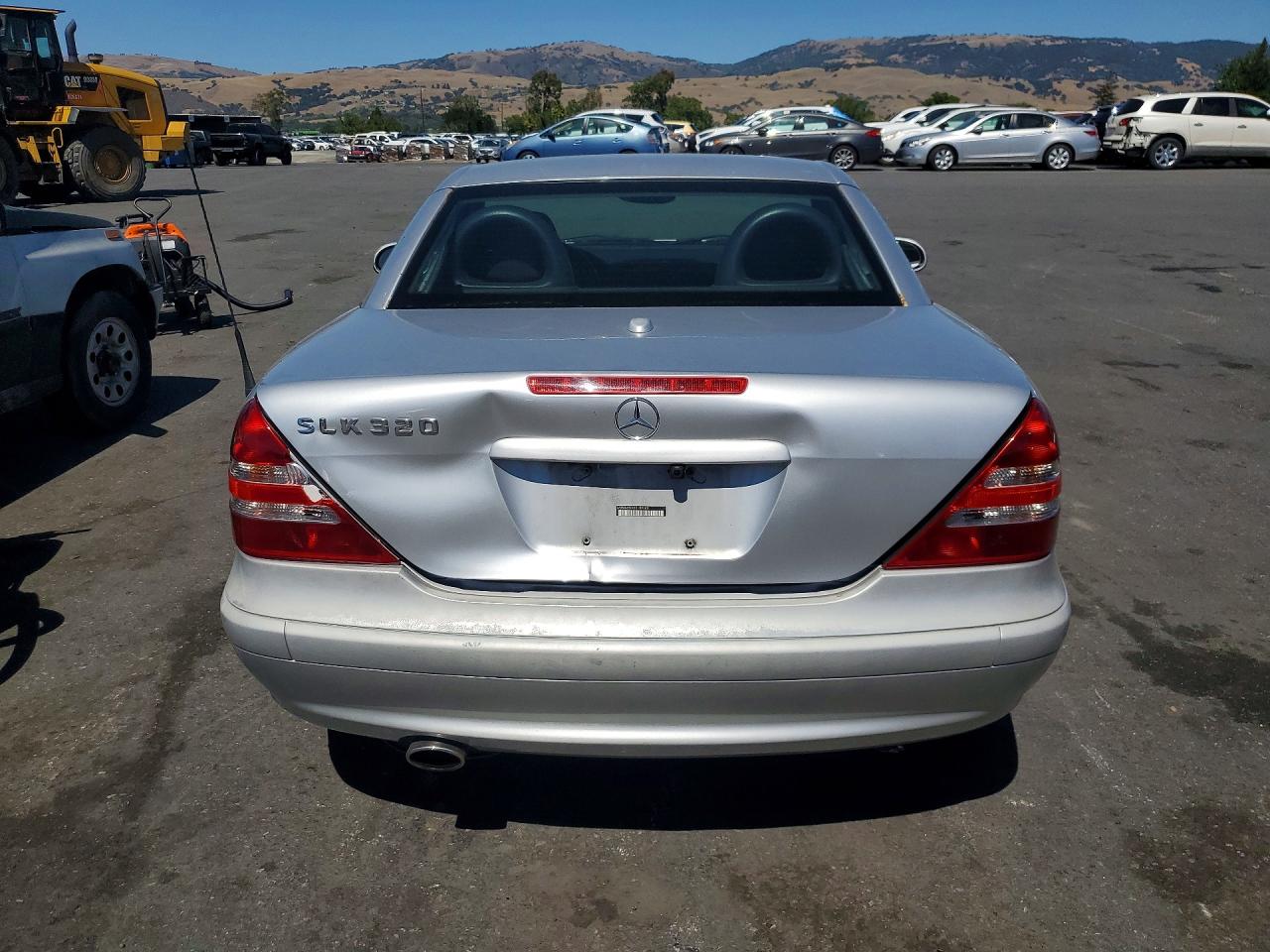 2001 Mercedes-benz Slk 320 Gray vin: WDBKK65FX1F199140