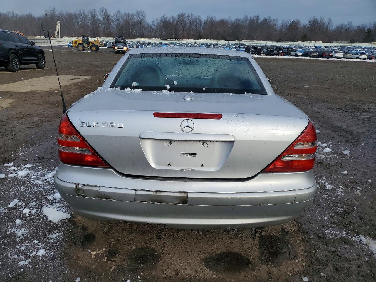 2001 Mercedes-benz Slk 320 Silver vin: WDBKK65FX1F201971