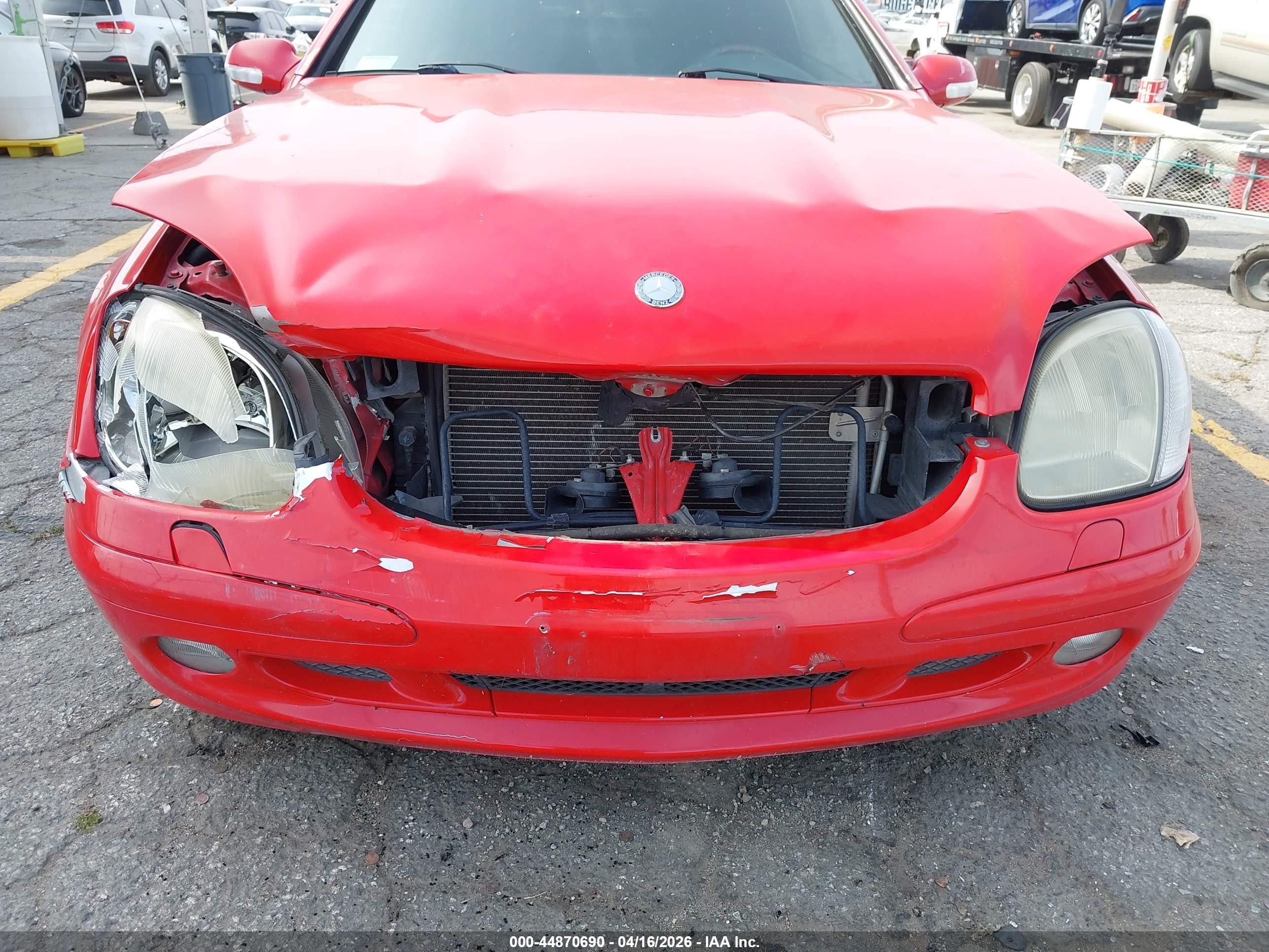 2001 Mercedes-benz Slk 320   Red vin: WDBKK65FX1F216275