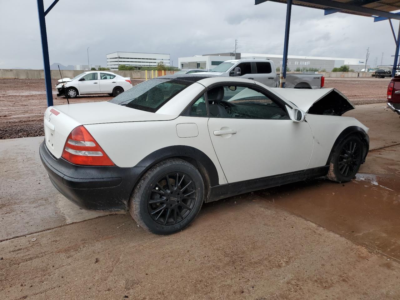 2001 Mercedes-benz Slk 320 White vin: WDBKK65FX1F223243