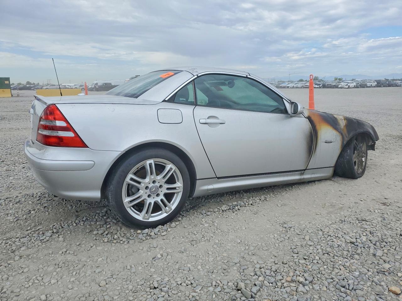 2004 Mercedes-benz Slk 320 Silver vin: WDBKK65FX4F299758