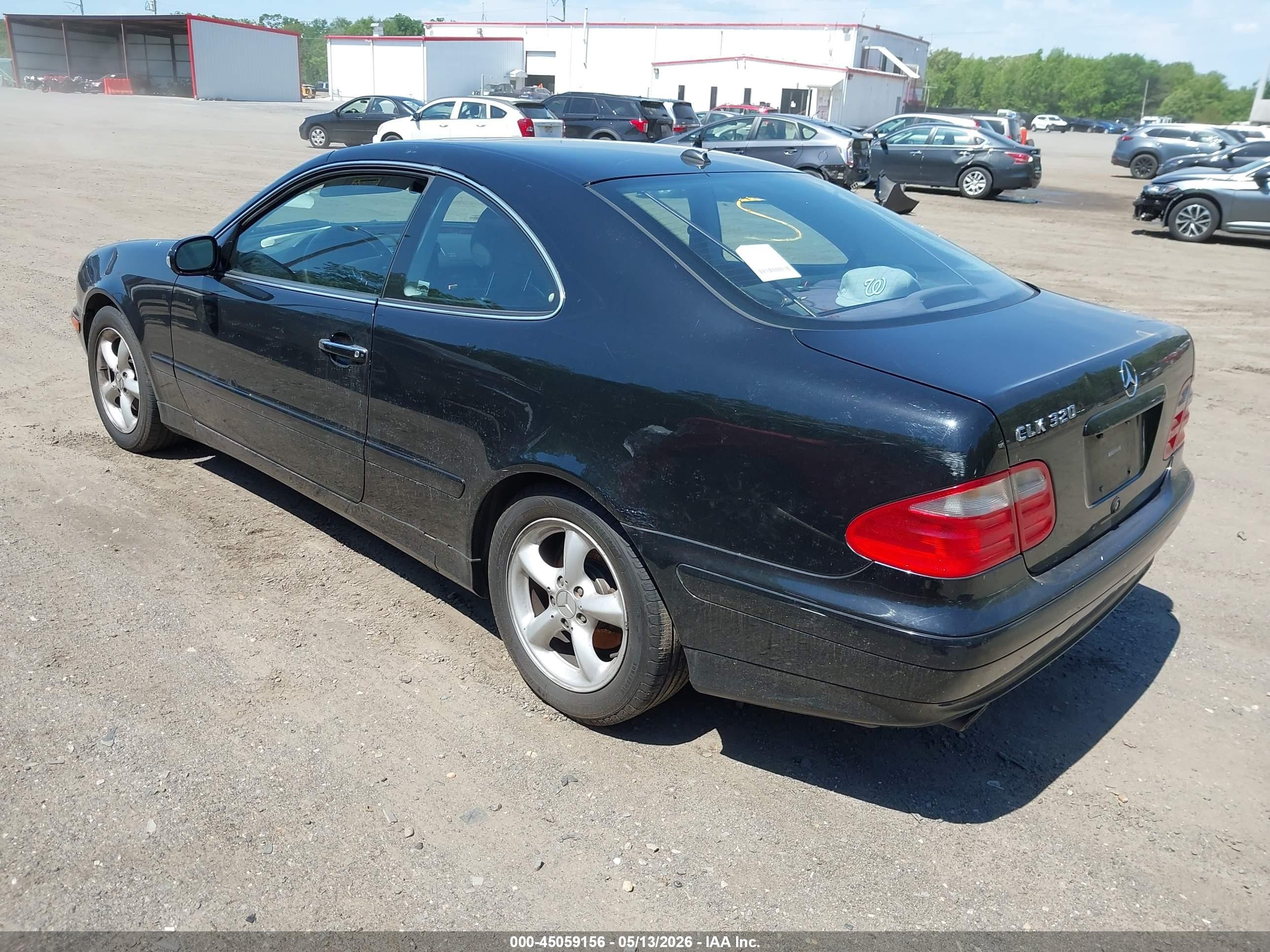 2001 Mercedes-benz Clk 320   Black vin: WDBLJ65G01F163540