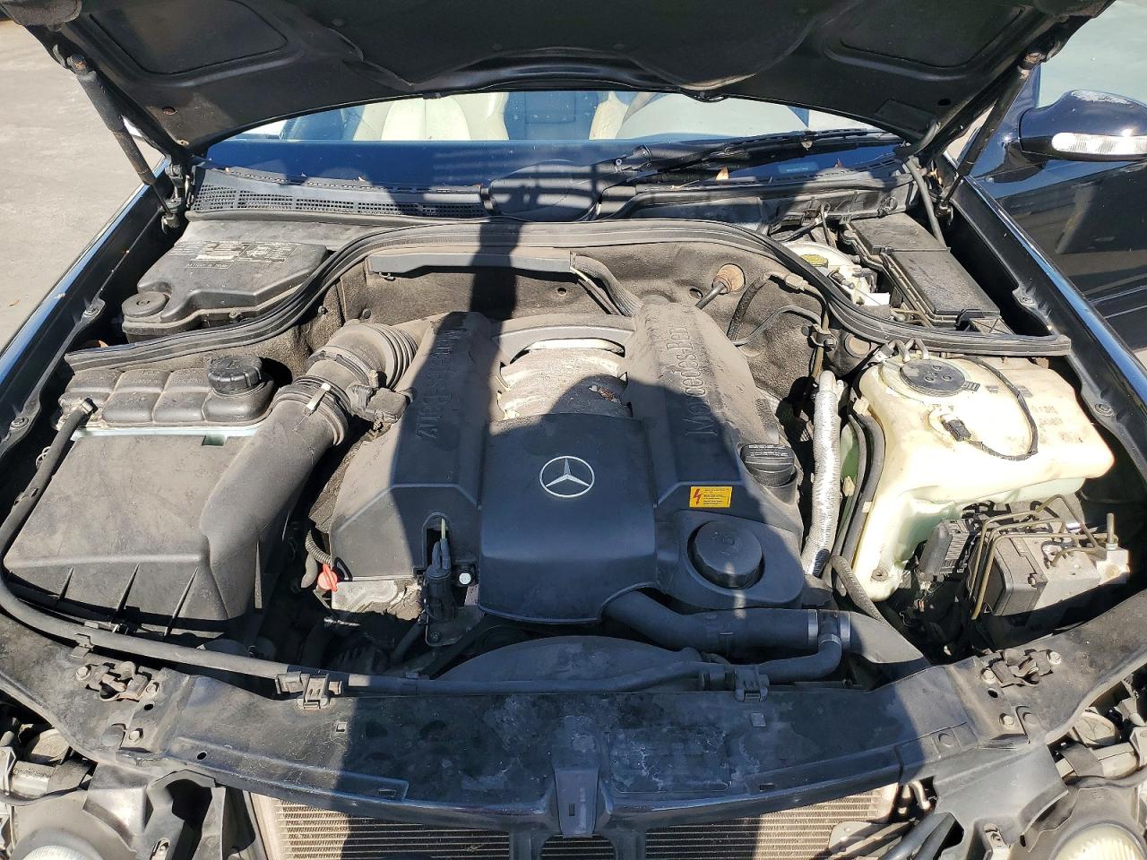 2001 Mercedes-benz Clk 320 Черный vin: WDBLJ65G01F174456