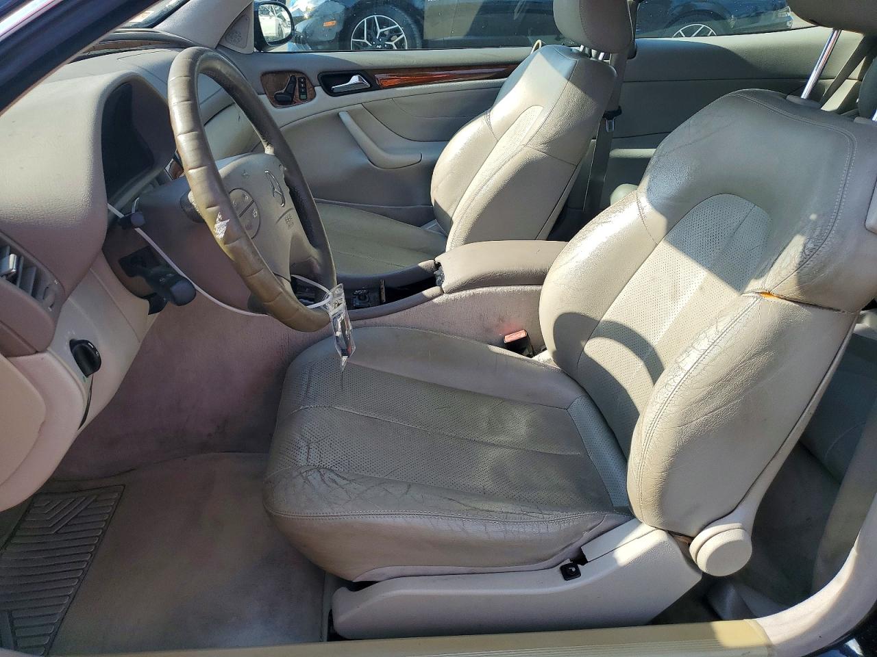 2001 Mercedes-benz Clk 320 Черный vin: WDBLJ65G01F174456