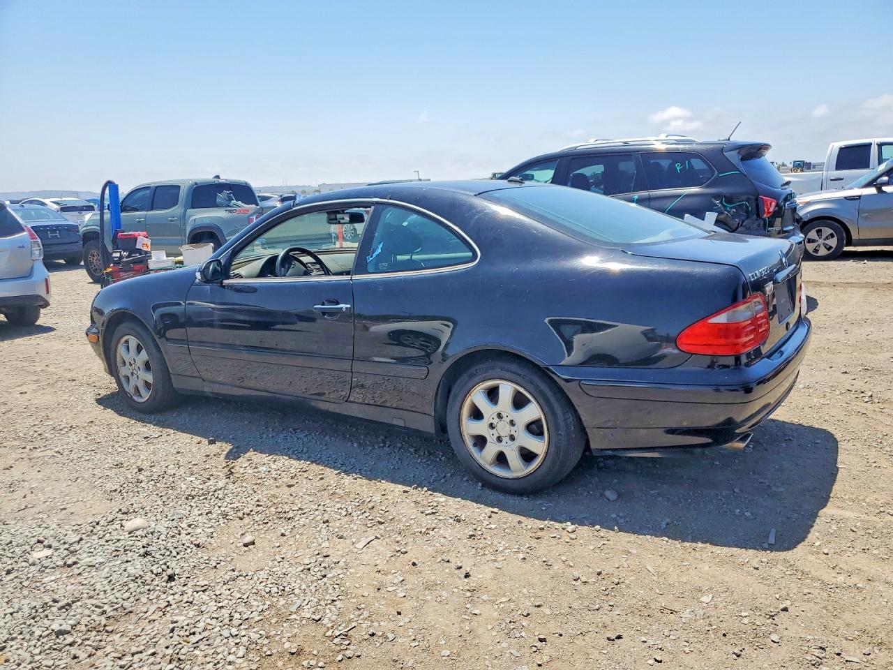 2001 Mercedes-benz Clk 320 Black vin: WDBLJ65G01F185201