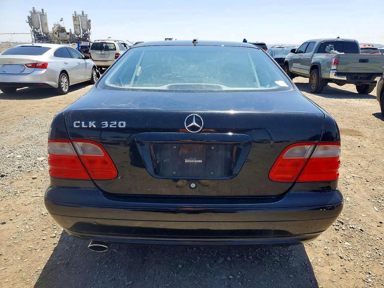 2001 Mercedes-benz Clk 320 Black vin: WDBLJ65G01F185201