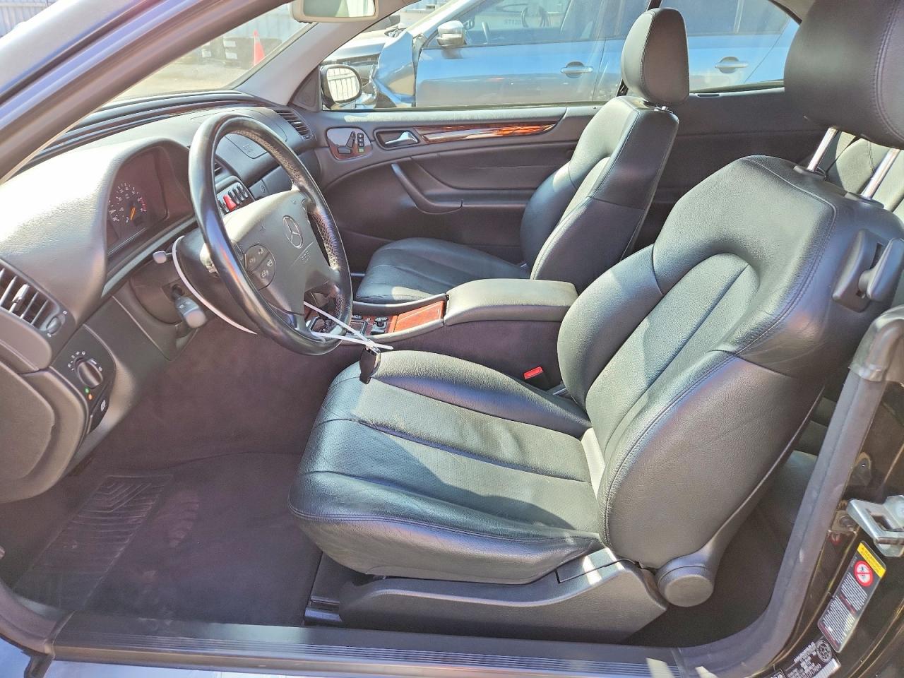 2001 Mercedes-benz Clk 320 Black vin: WDBLJ65G11F179293