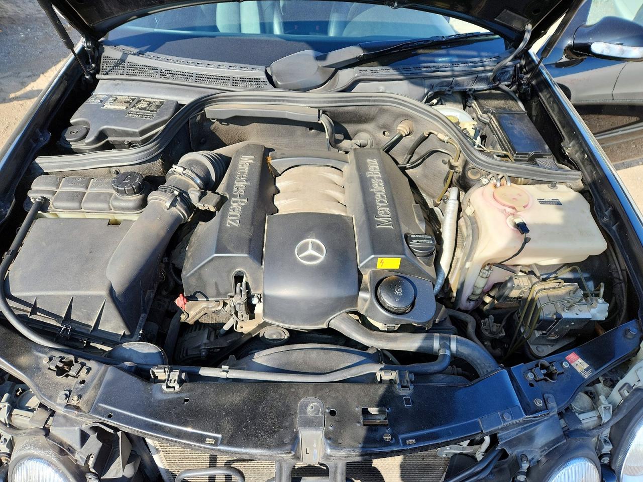 2001 Mercedes-benz Clk 320 Black vin: WDBLJ65G11F179293