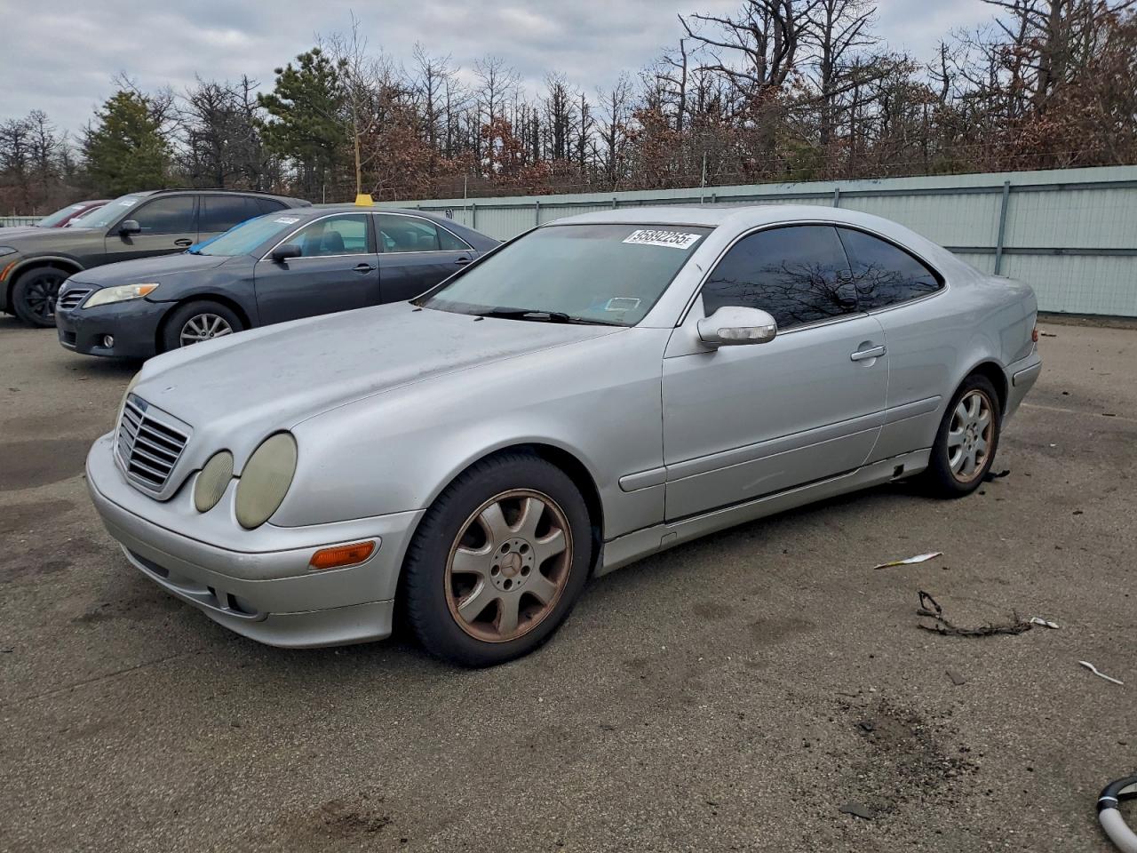 WDBLJ65G11T086467