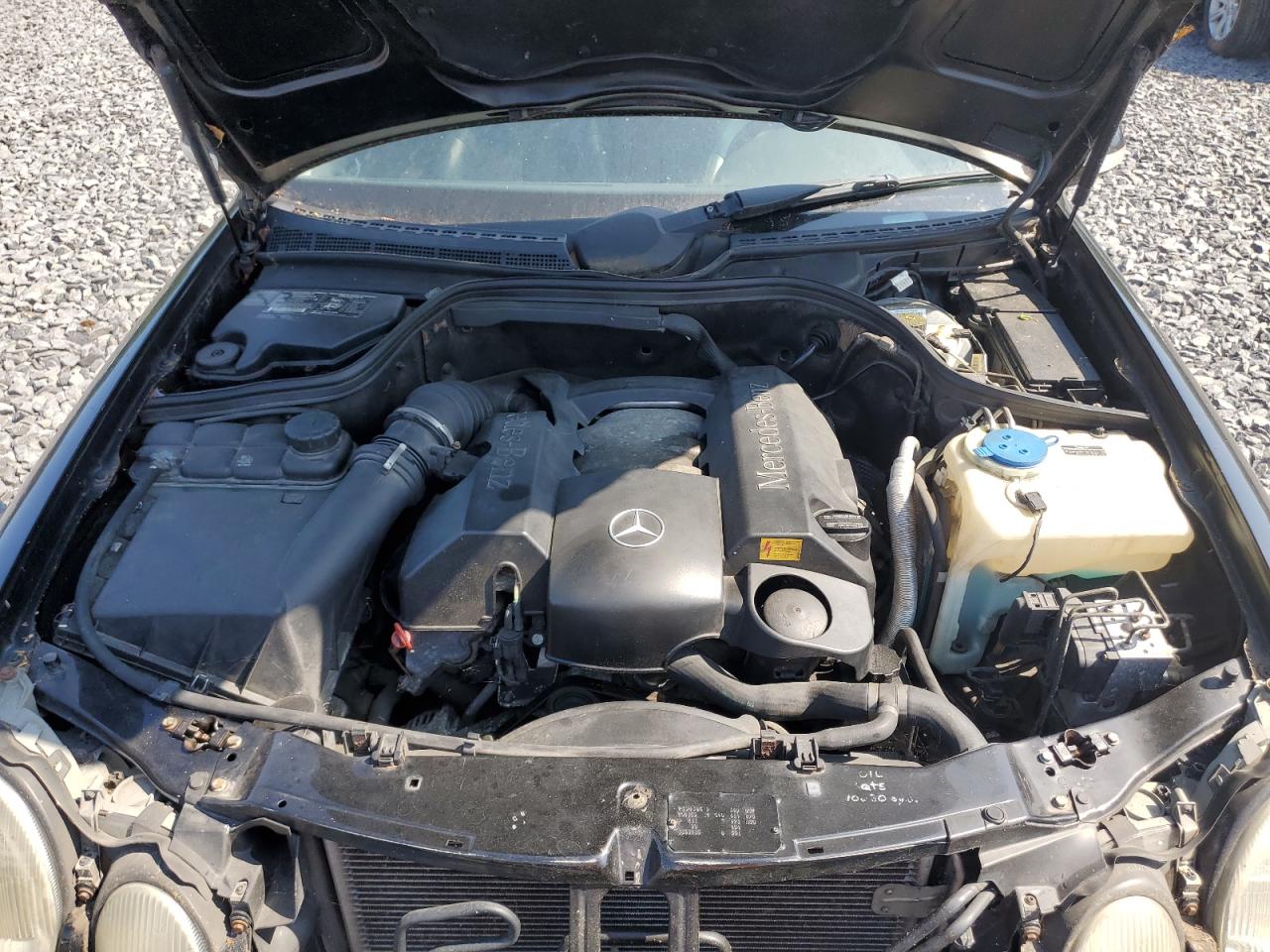 2002 Mercedes-benz Clk 320 Black vin: WDBLJ65G12F198461