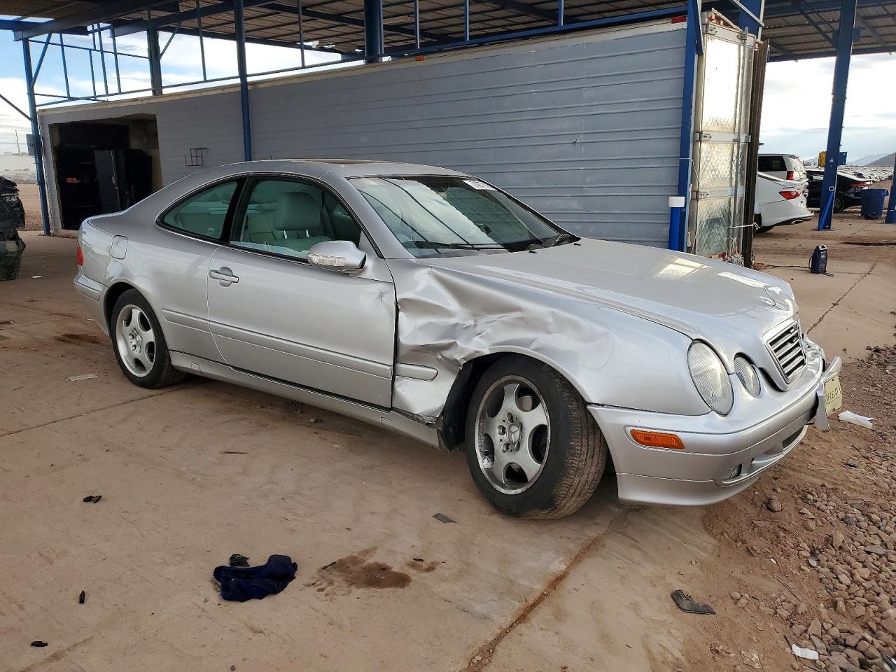 2002 Mercedes-benz Clk 320 Silver vin: WDBLJ65G12T109084