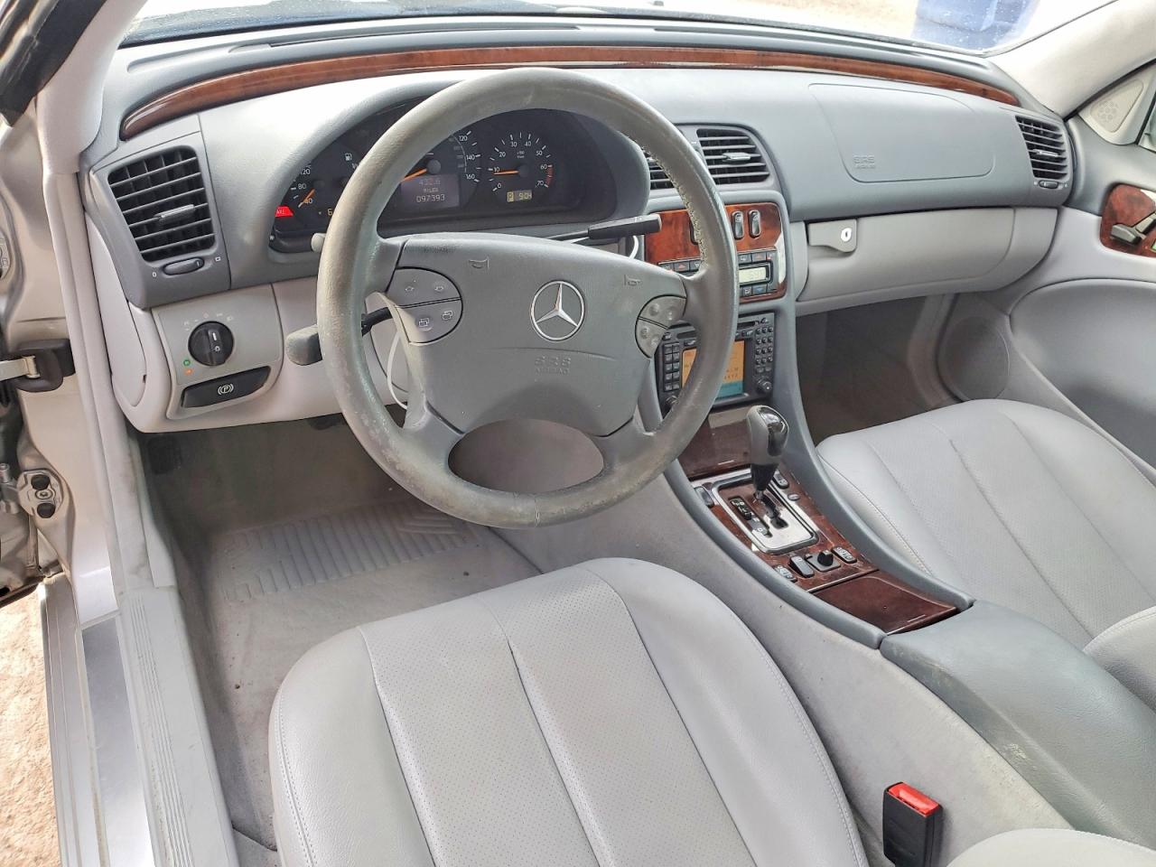 2002 Mercedes-benz Clk 320 Silver vin: WDBLJ65G12T109084