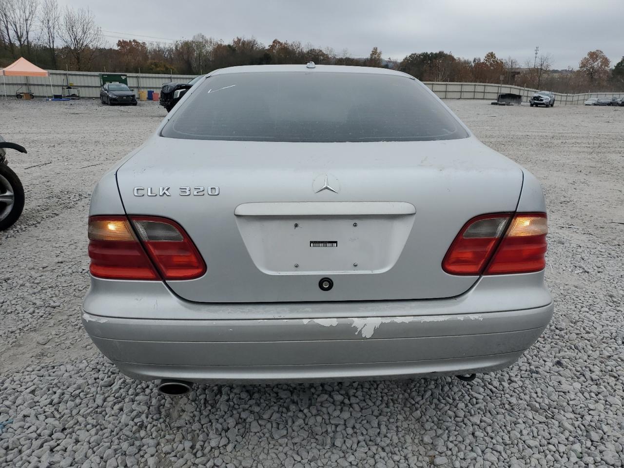 2002 Mercedes-benz Clk 320 Silver vin: WDBLJ65G12T124443