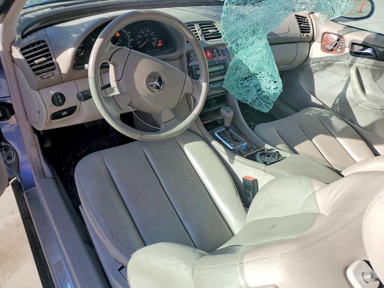 1999 Mercedes-benz Clk 320 Blue vin: WDBLJ65G2XF085593