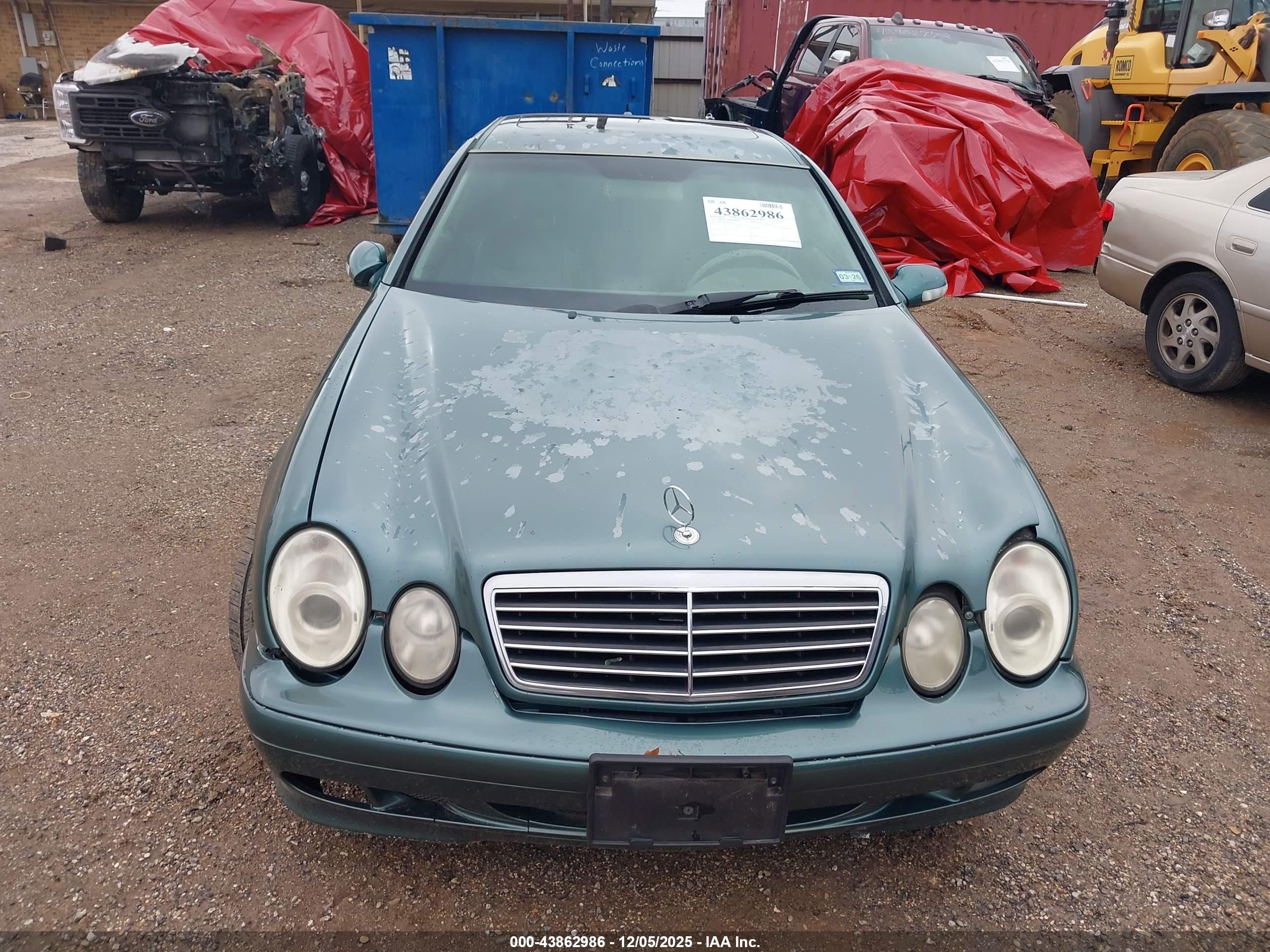 2002 Mercedes-benz Clk 320   Green vin: WDBLJ65G32T111421