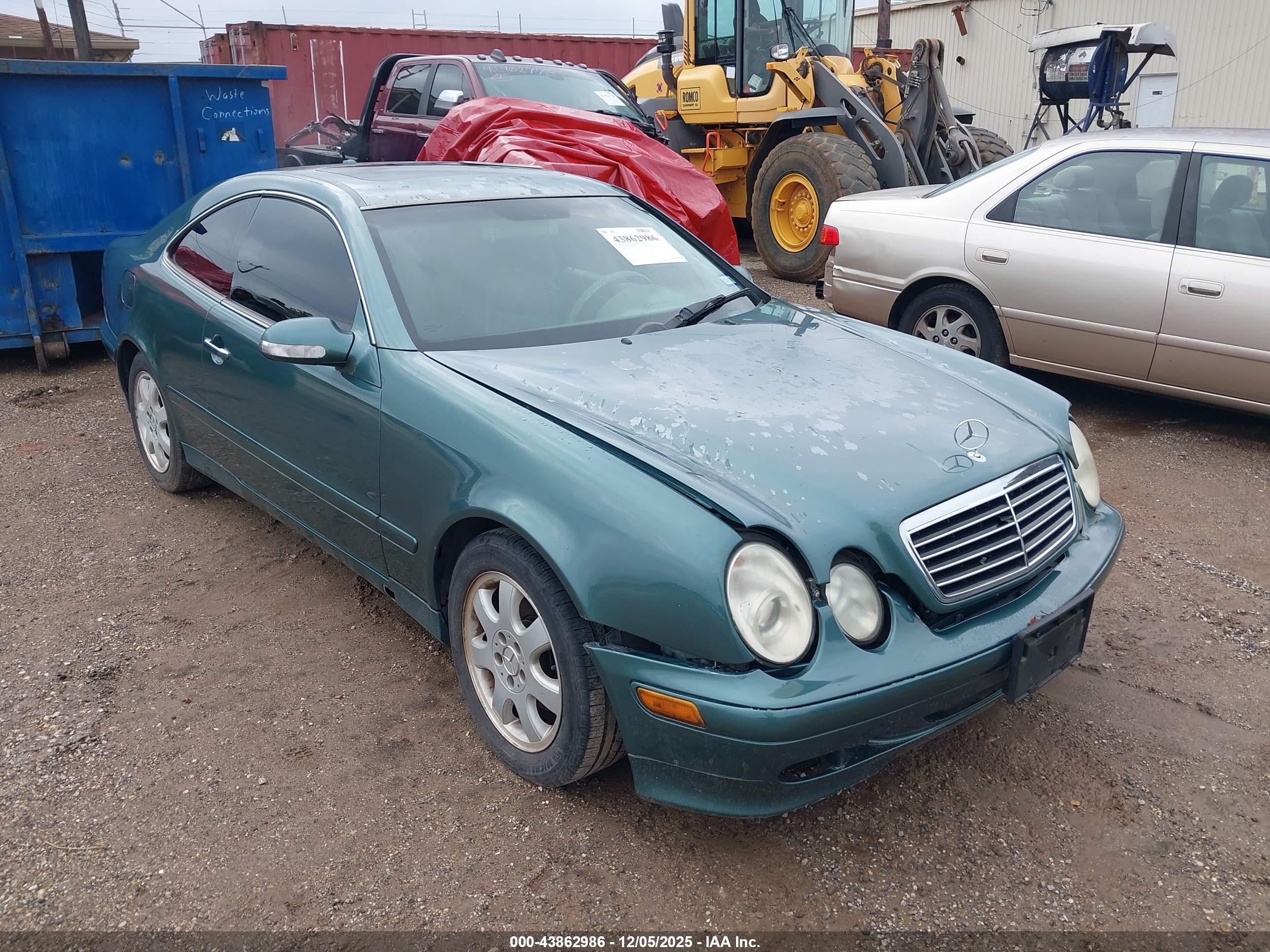 2002 Mercedes-benz Clk 320   Green vin: WDBLJ65G32T111421