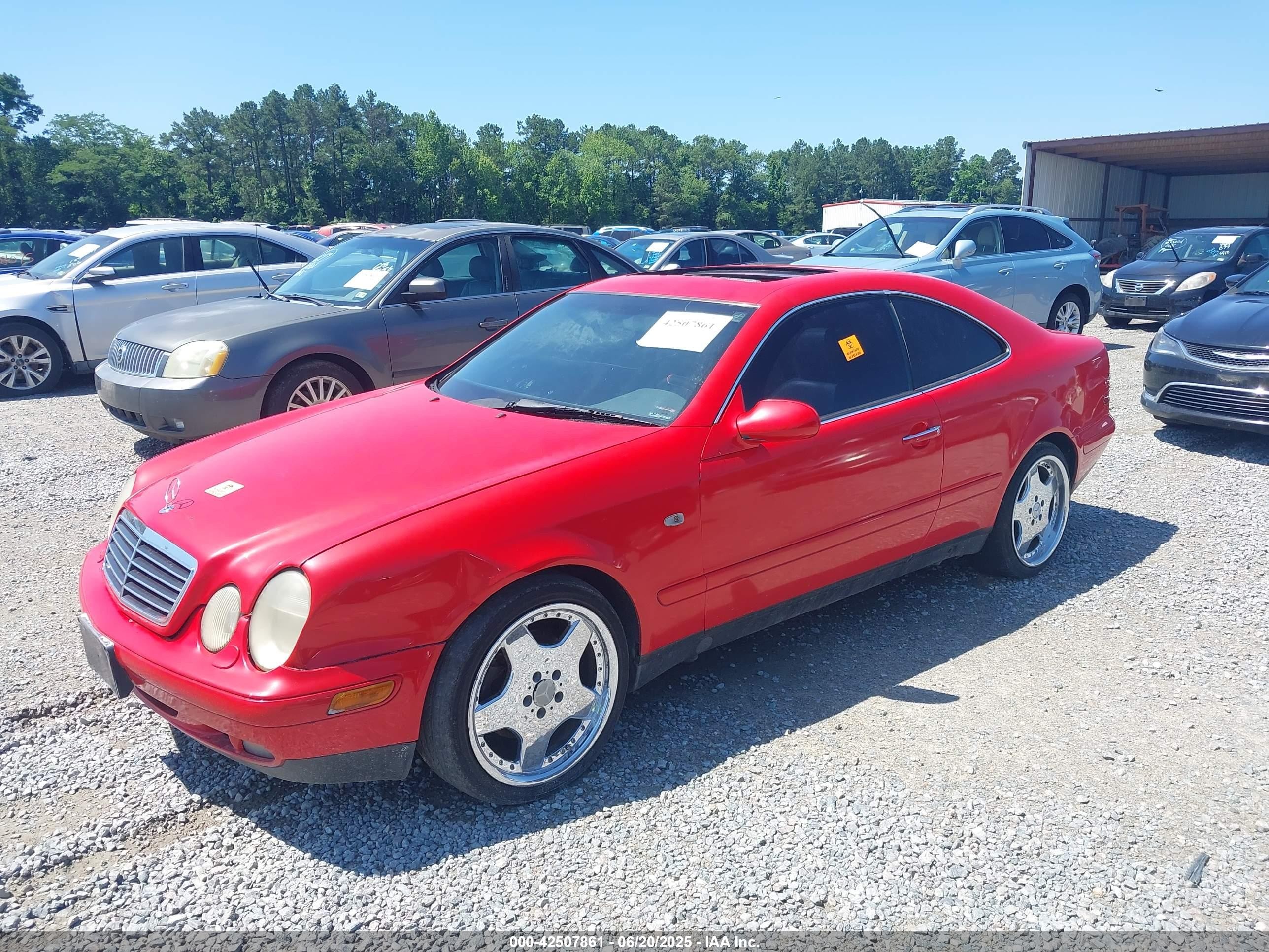 1998 Mercedes-benz Clk 320   Red vin: WDBLJ65G3WF041617